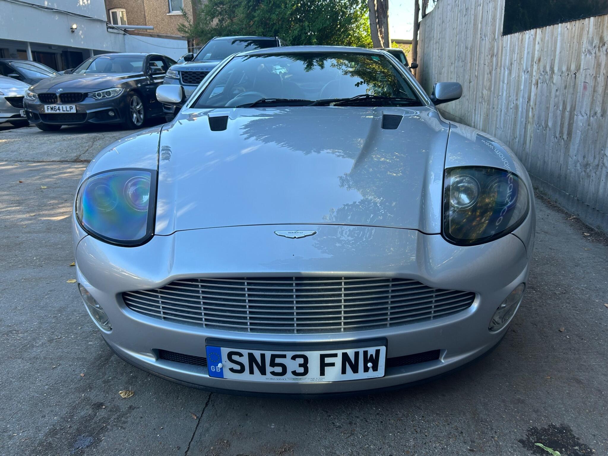 Aston Martin Vanquish view 23