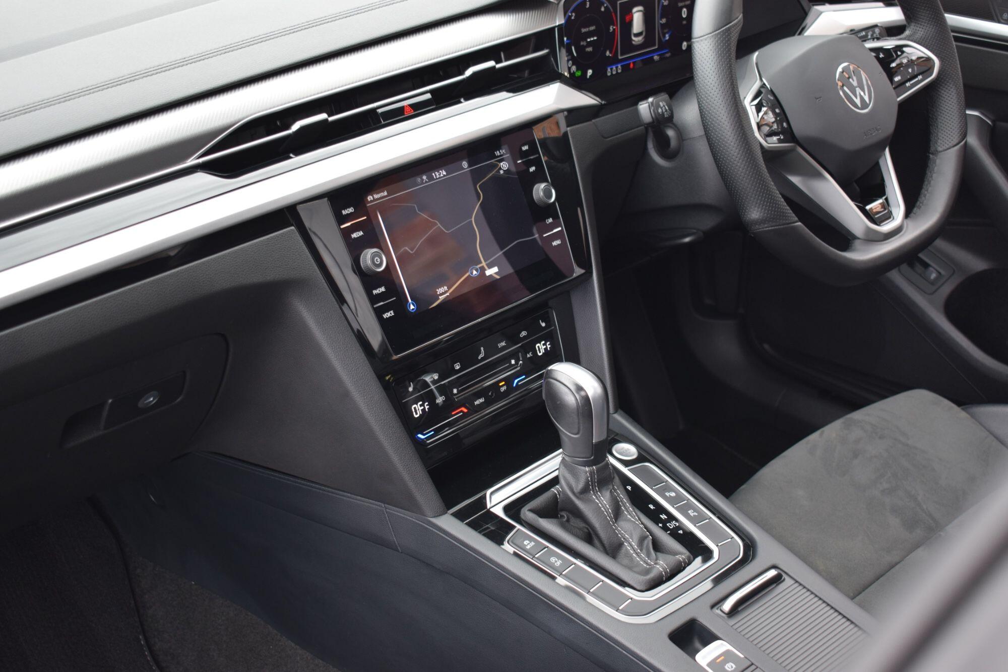 Volkswagen Arteon view 34