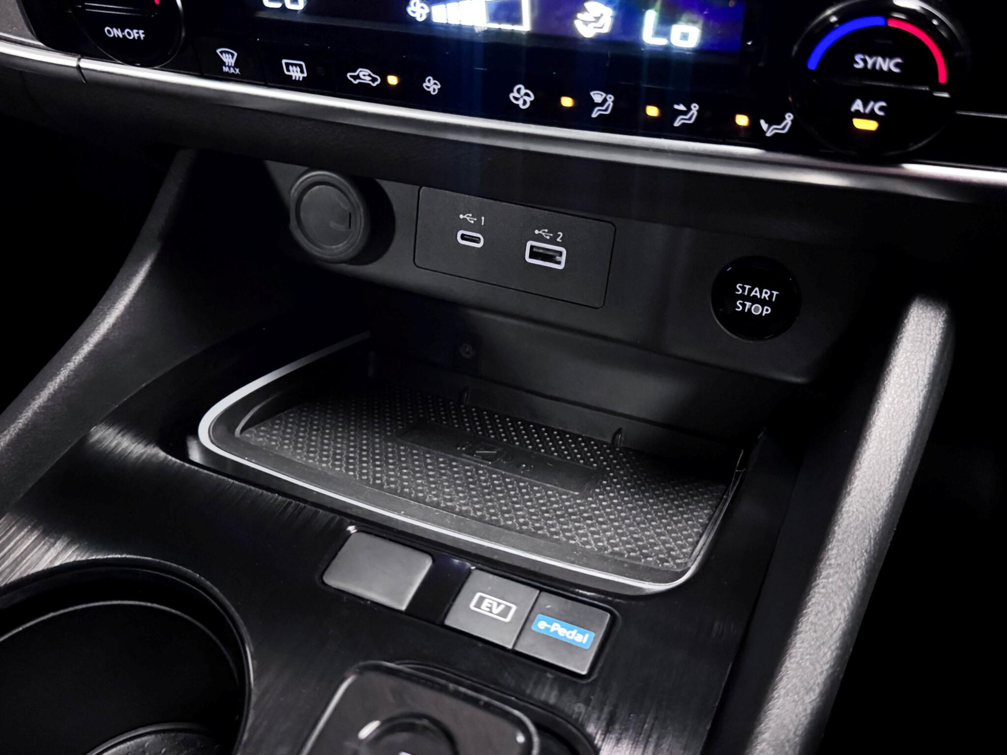 Nissan X-Trail view 28