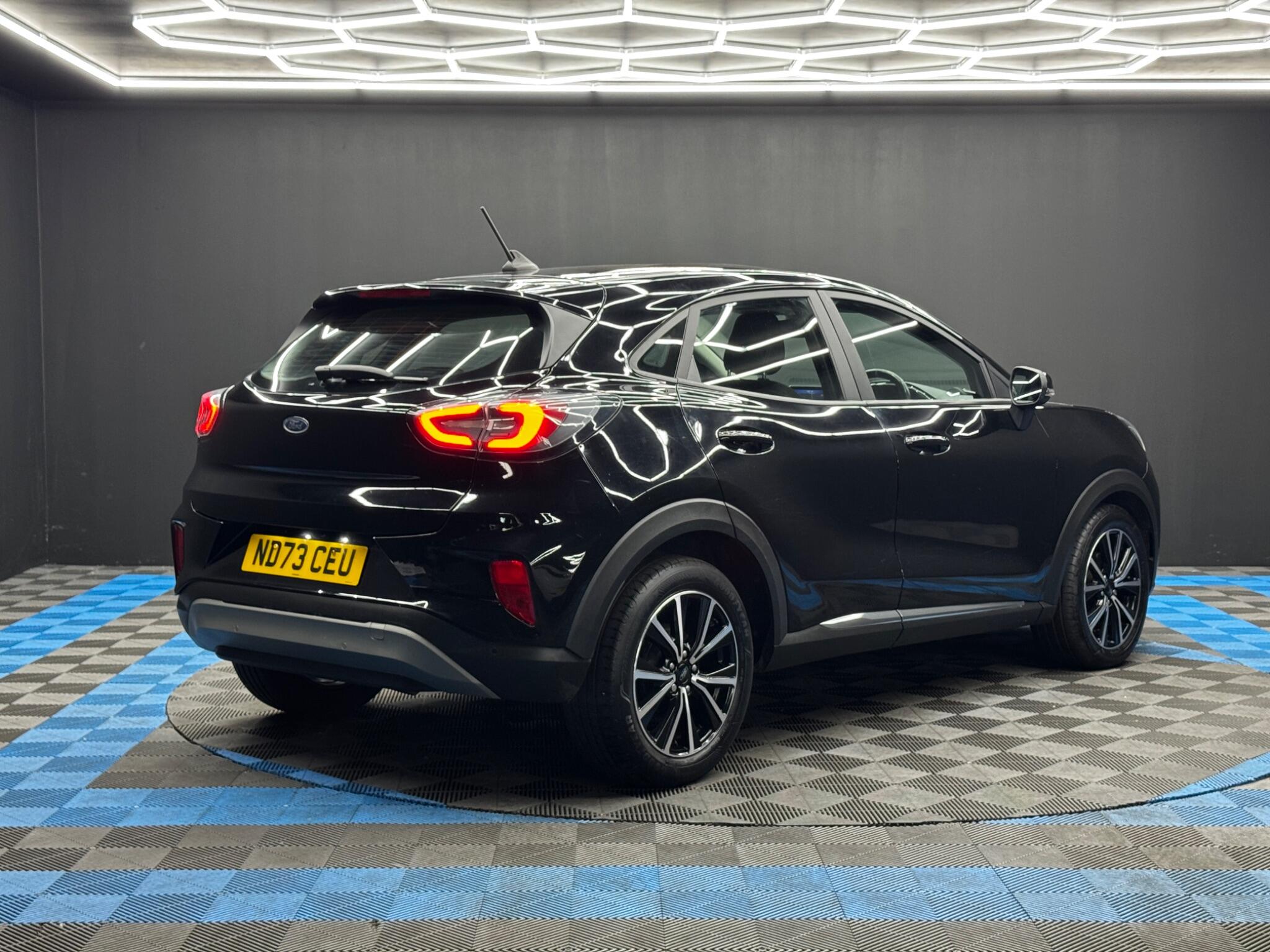 Ford Puma view 5