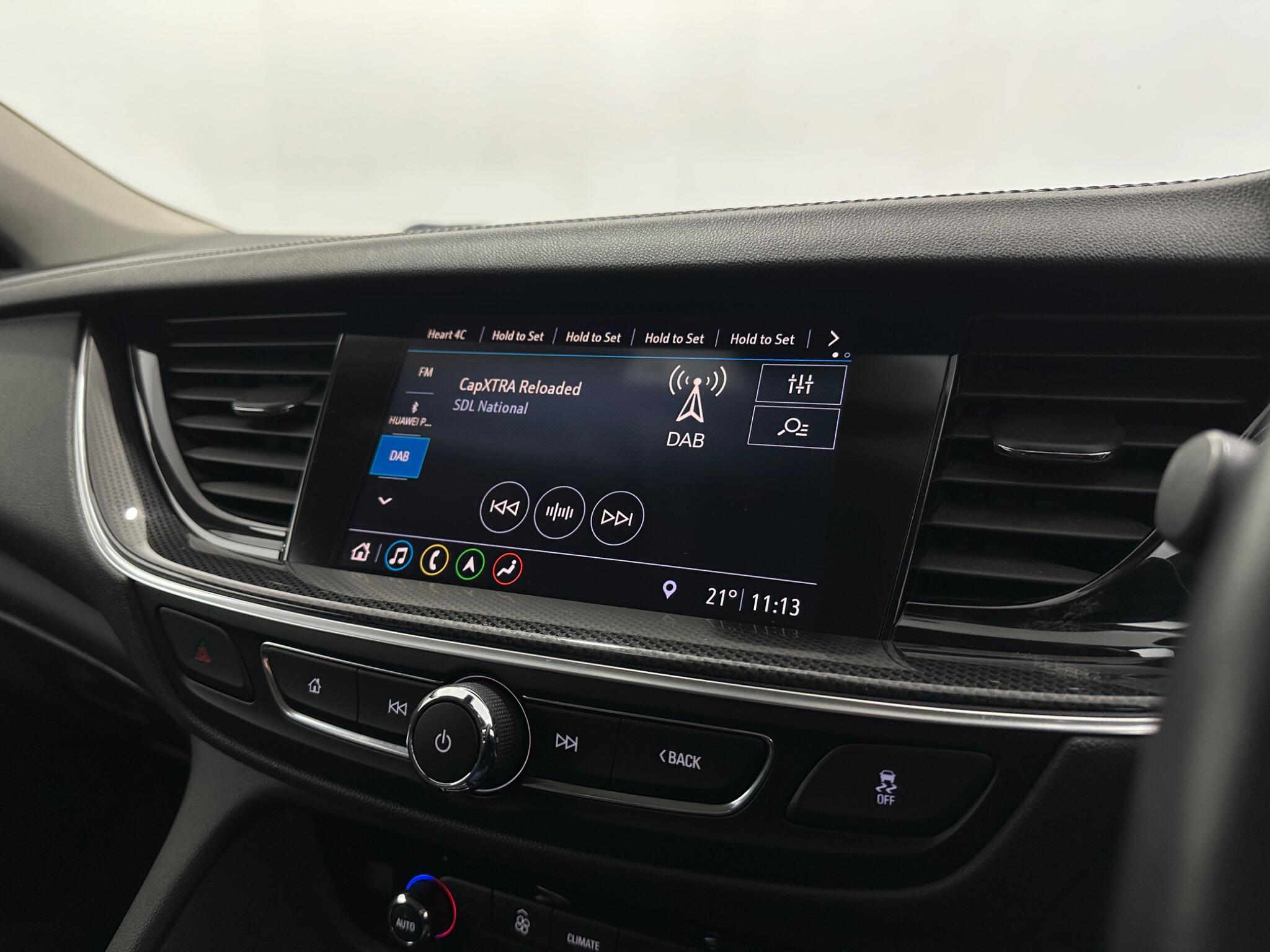 Vauxhall Insignia view 25