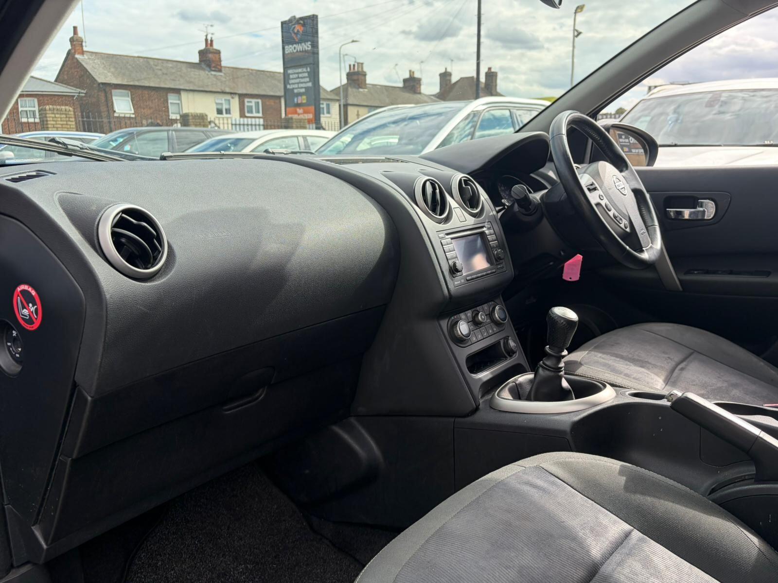 Nissan Qashqai view 10