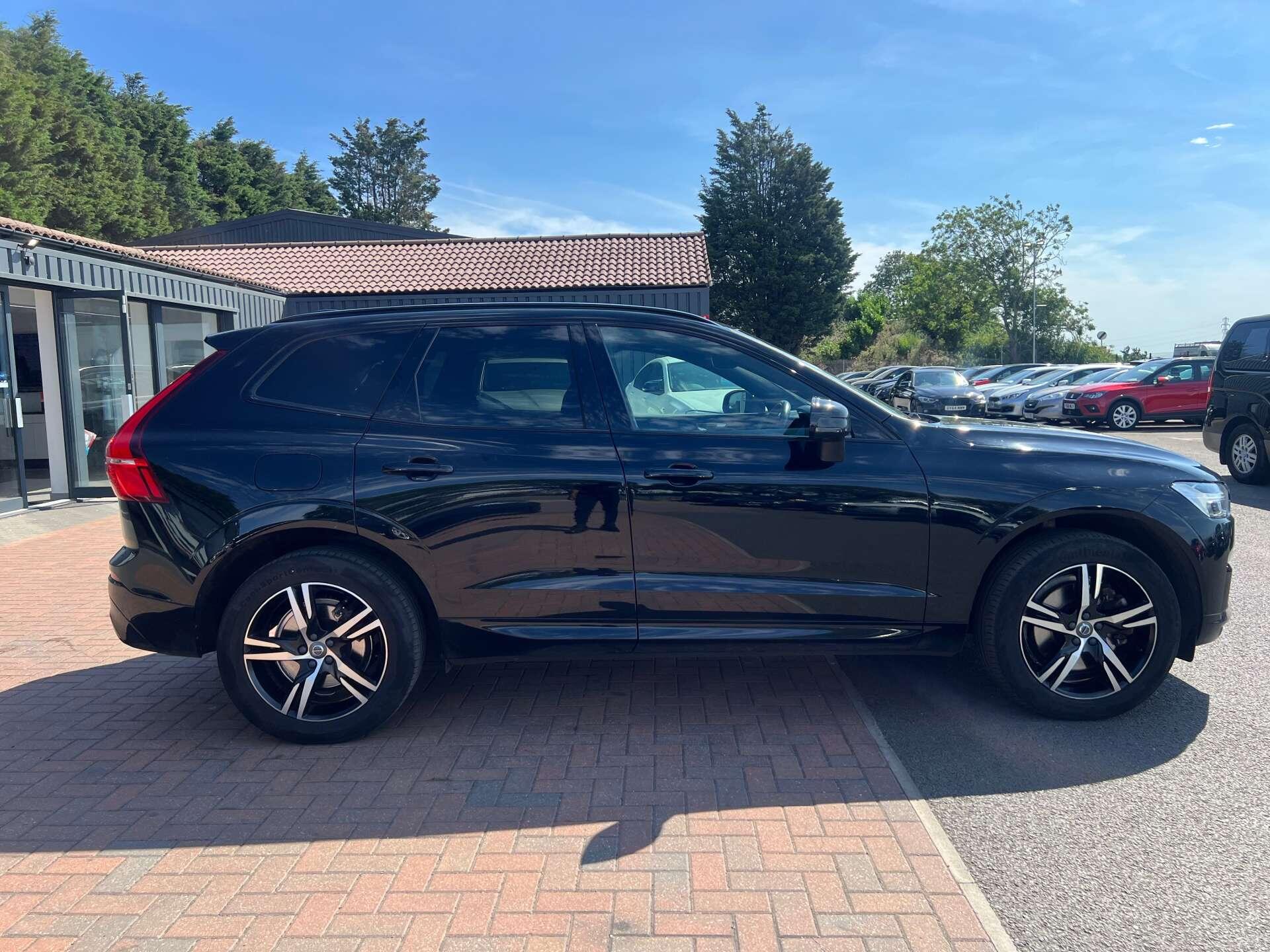 Volvo XC60 view 6