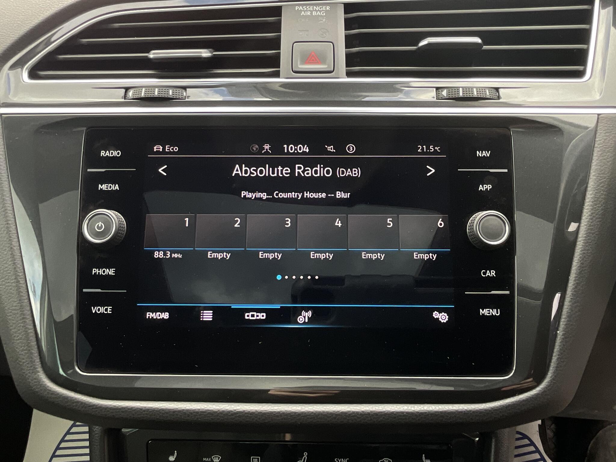 Volkswagen Tiguan view 27