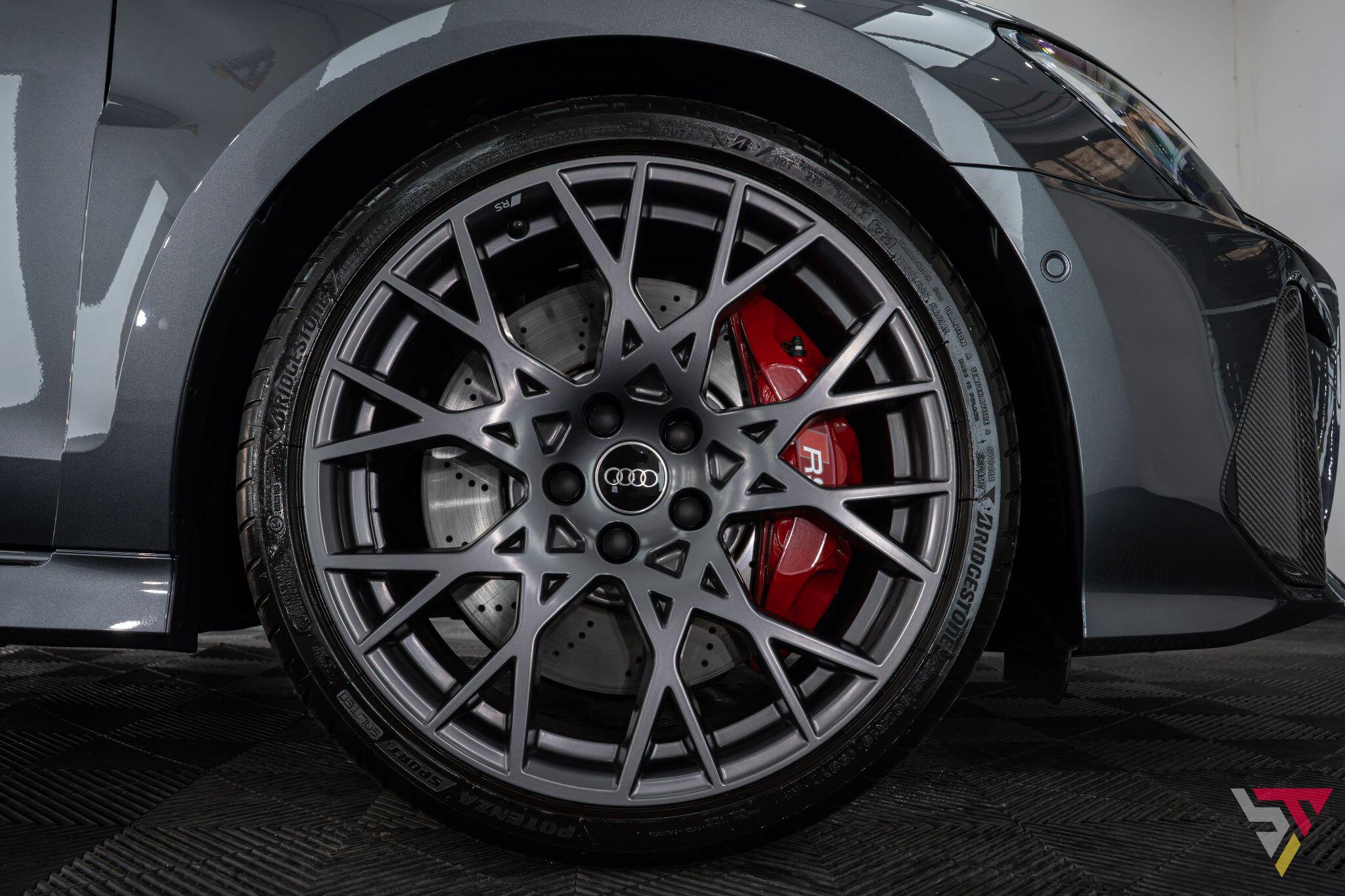 Audi RS3 view 24