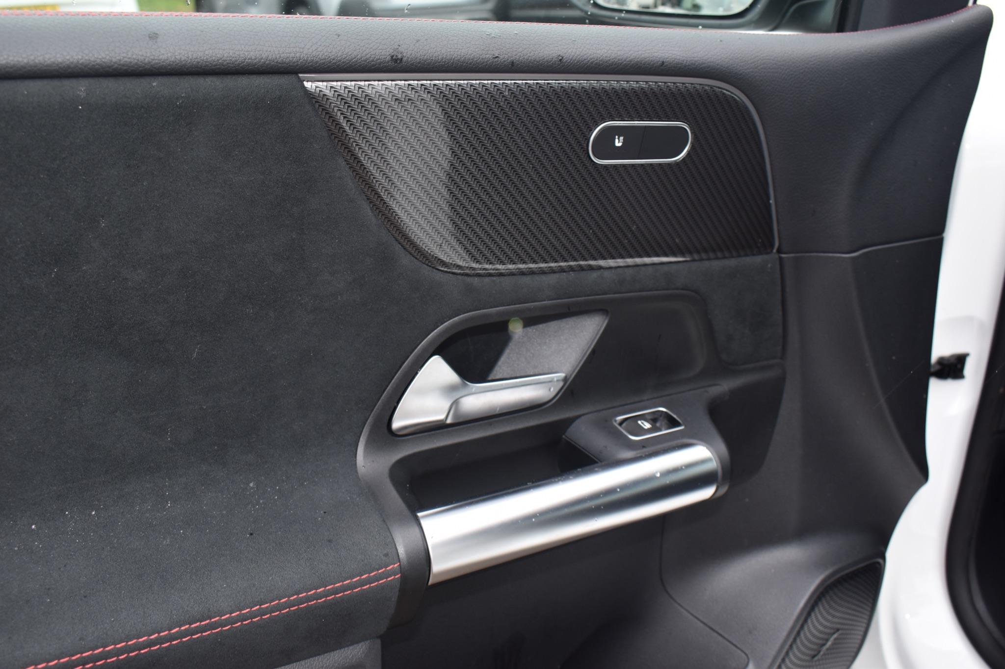 B Class - 1.3 B180 AMG Line (Premium) Euro 6 (s/s) 5dr - Image 19