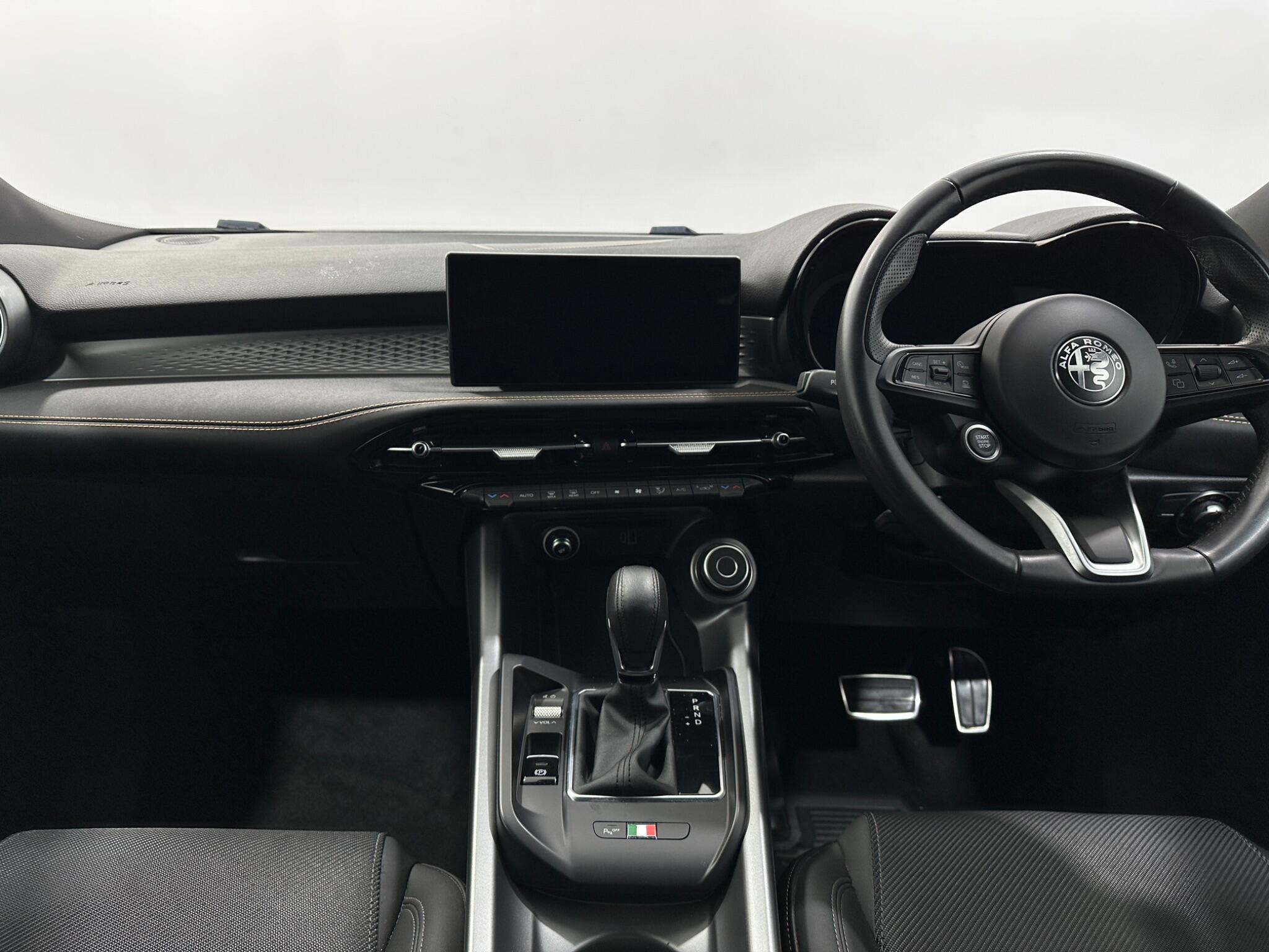 Alfa Romeo Tonale view 20