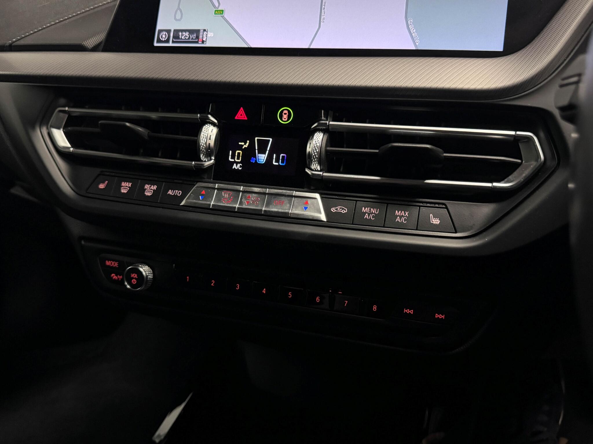 BMW 2 Series view 36