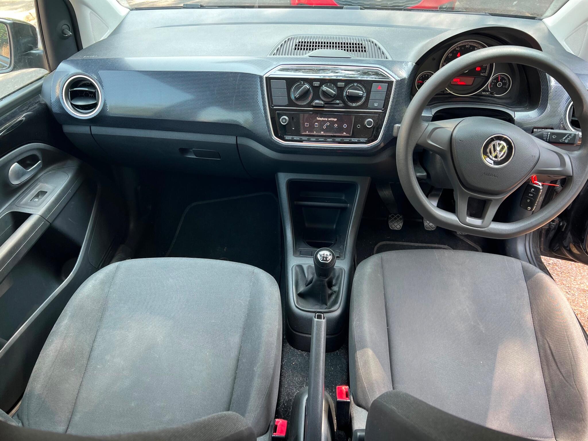 Volkswagen Up! view 8