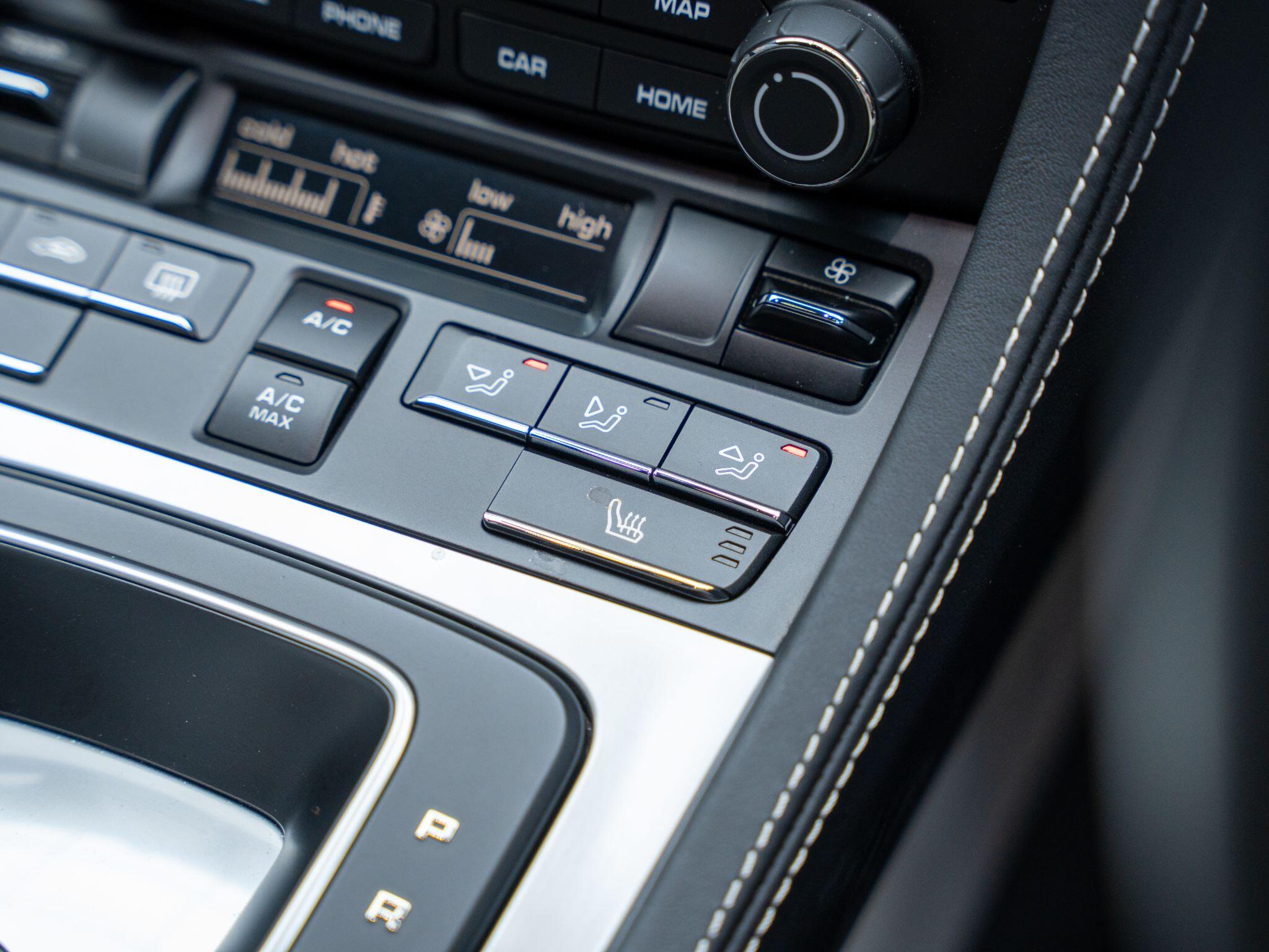 Porsche Cayman view 18