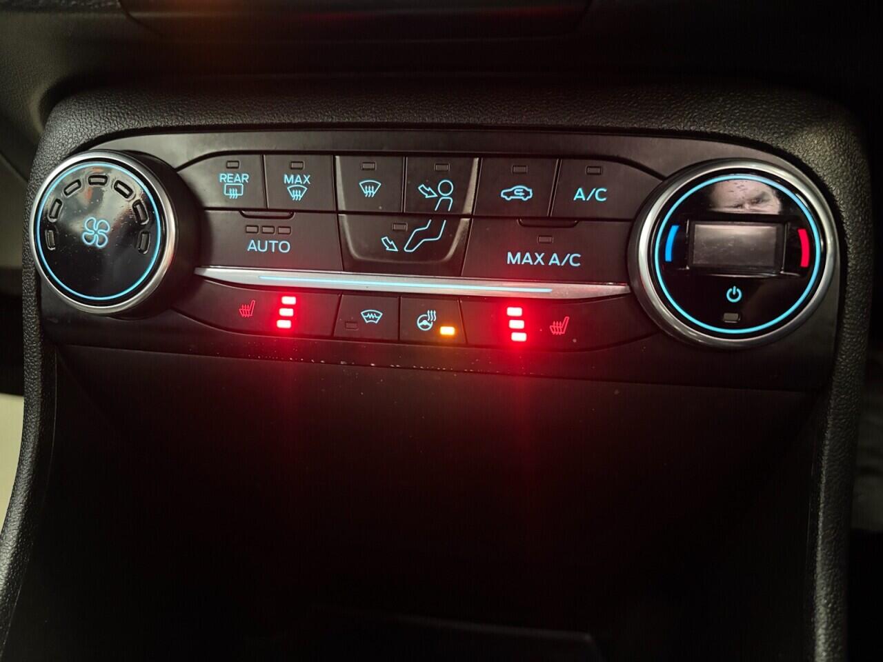 Ford Fiesta view 29