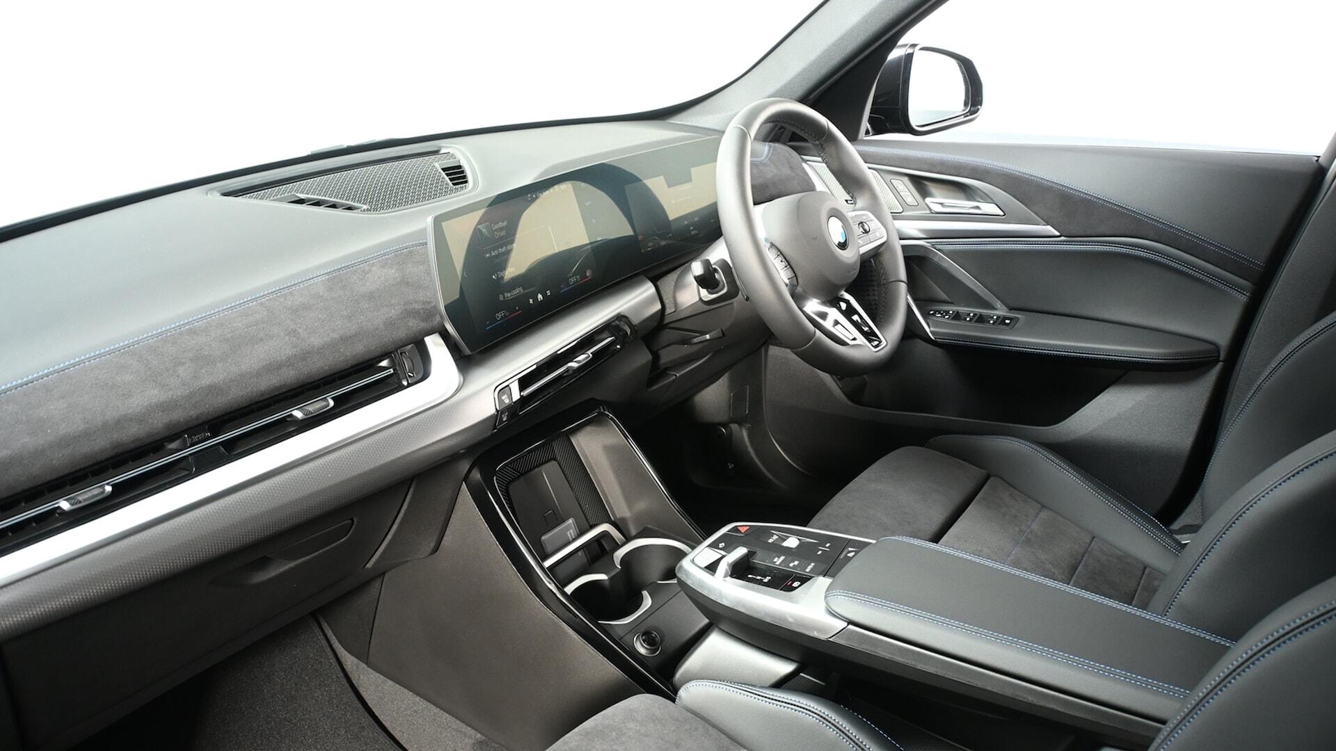 BMW X1 view 7