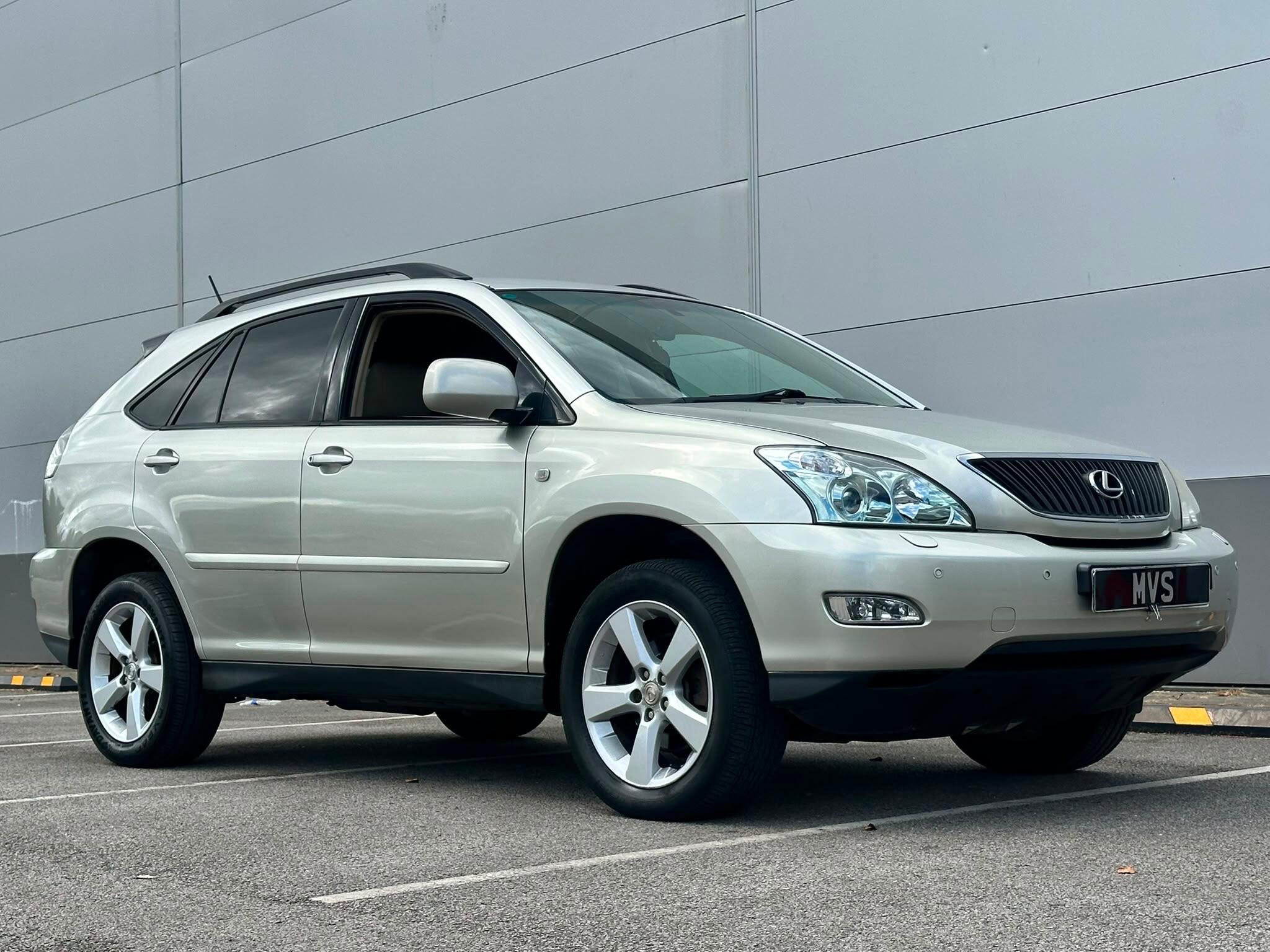 Lexus RX view 7
