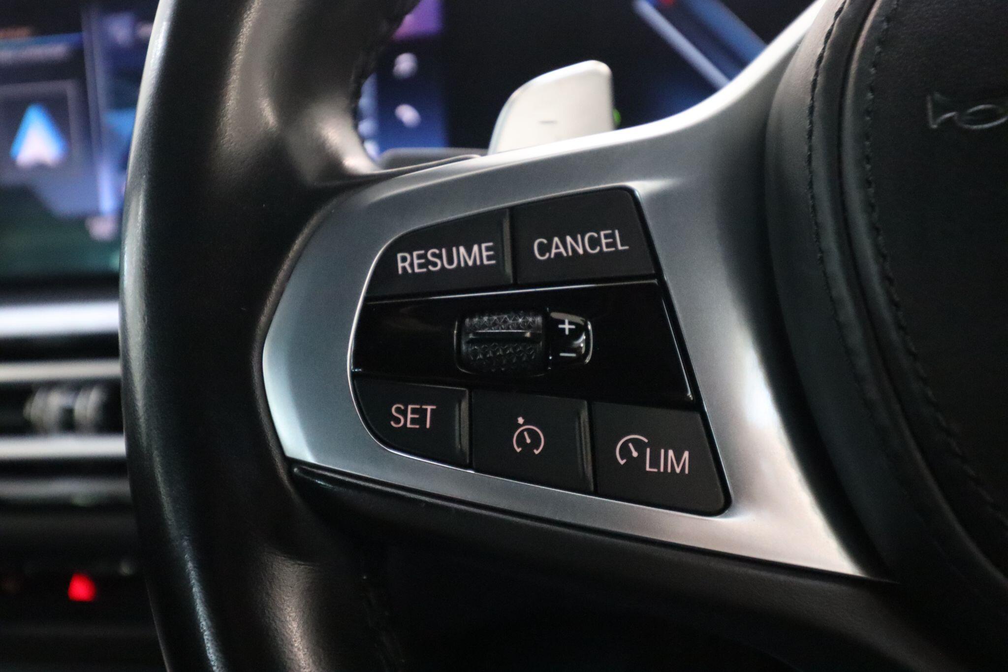 BMW 3 Series view 41