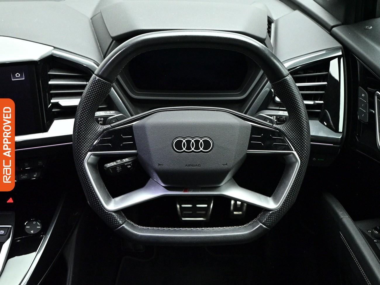 Audi Q4 E-Tron view 10