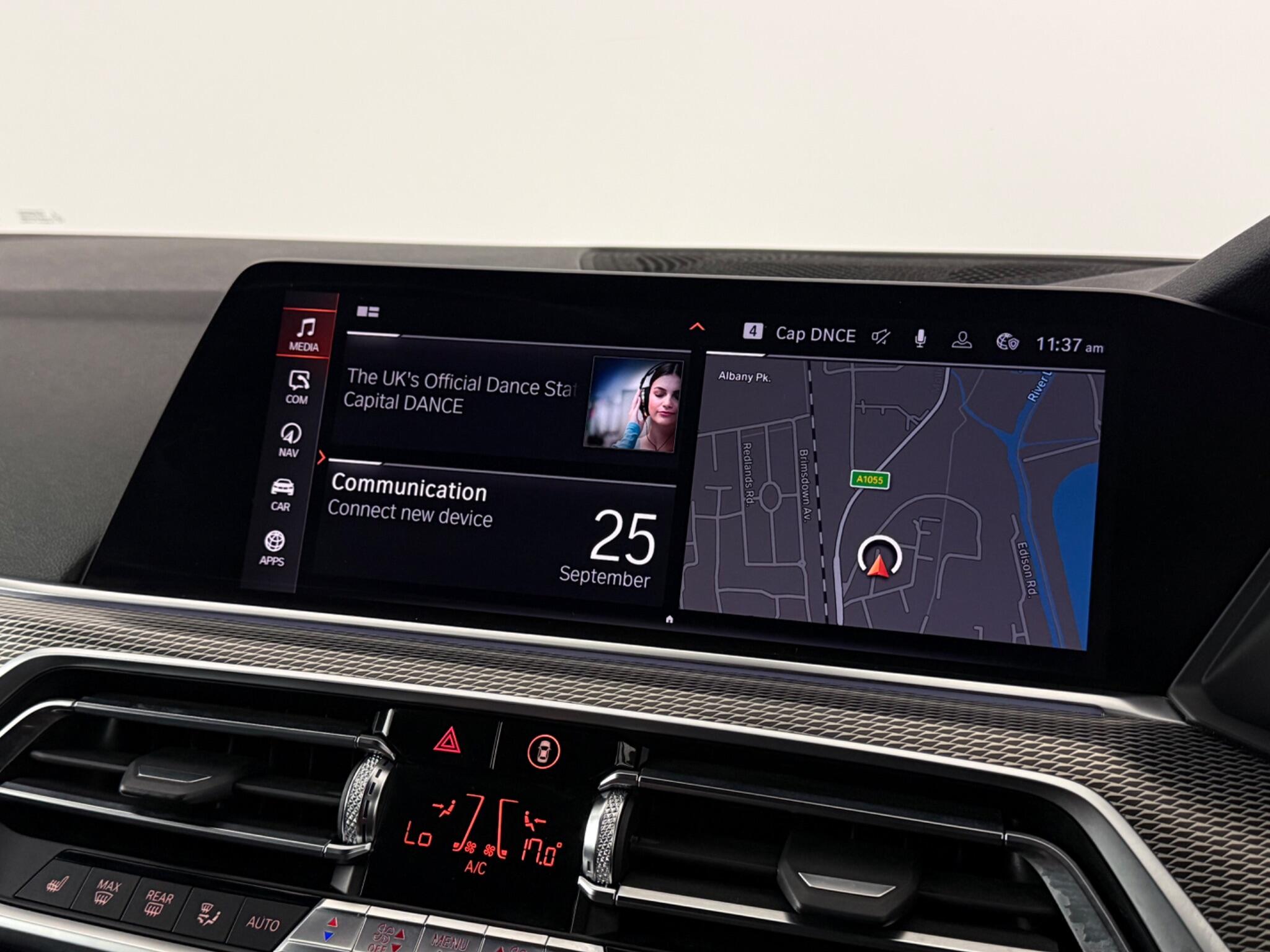 BMW X5 view 26