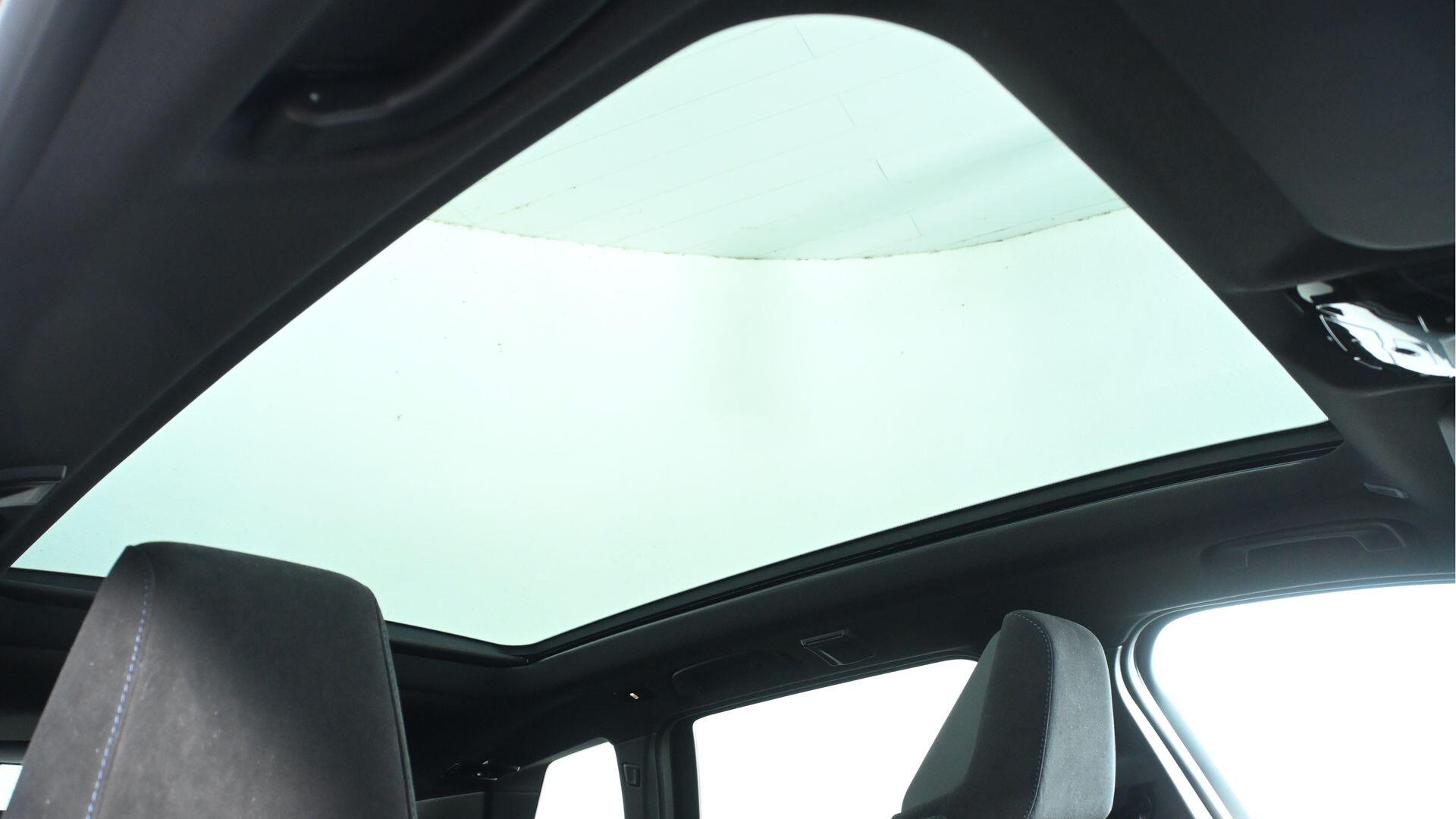 BMW X3 view 21