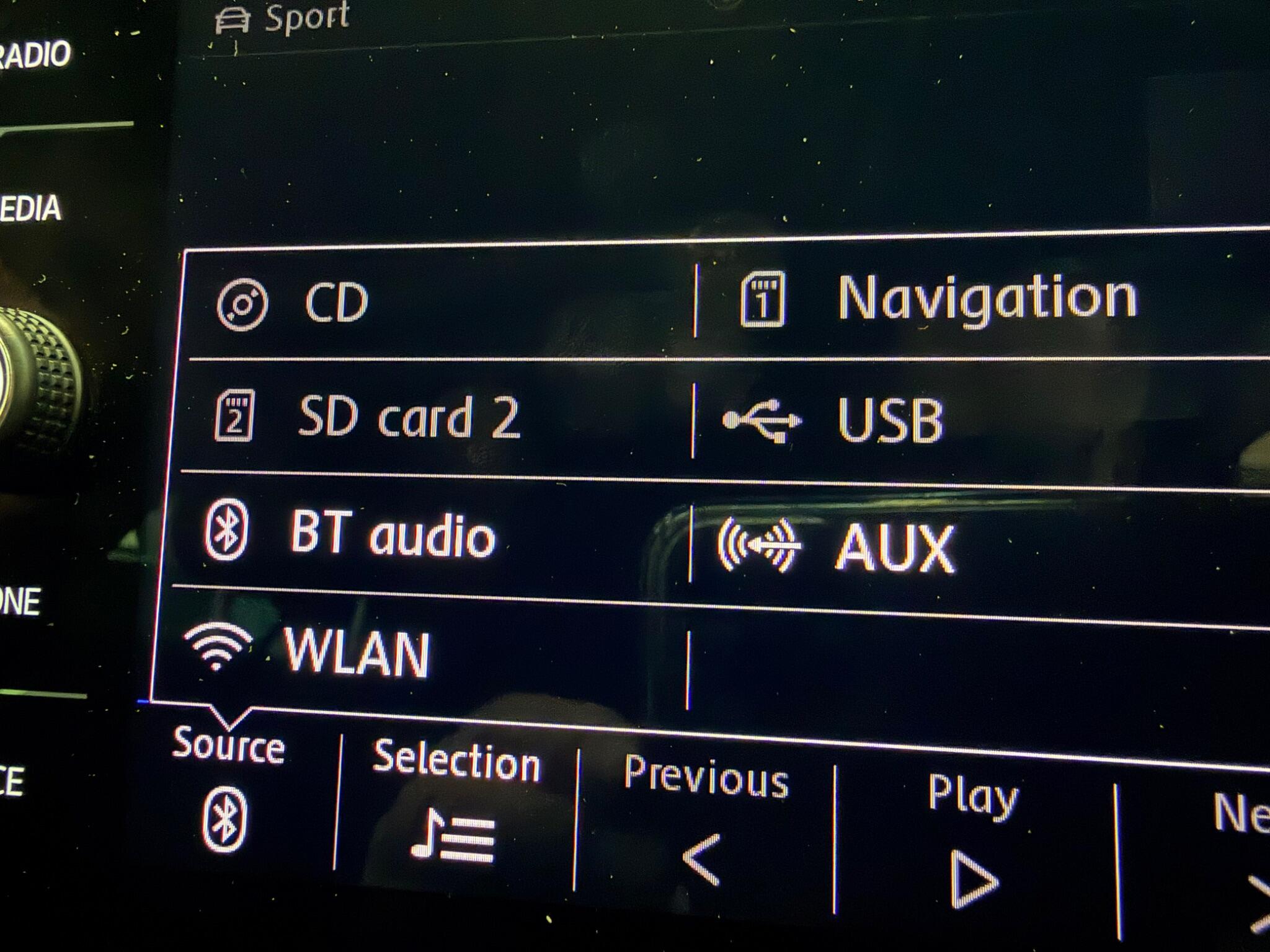 Volkswagen Golf view 21