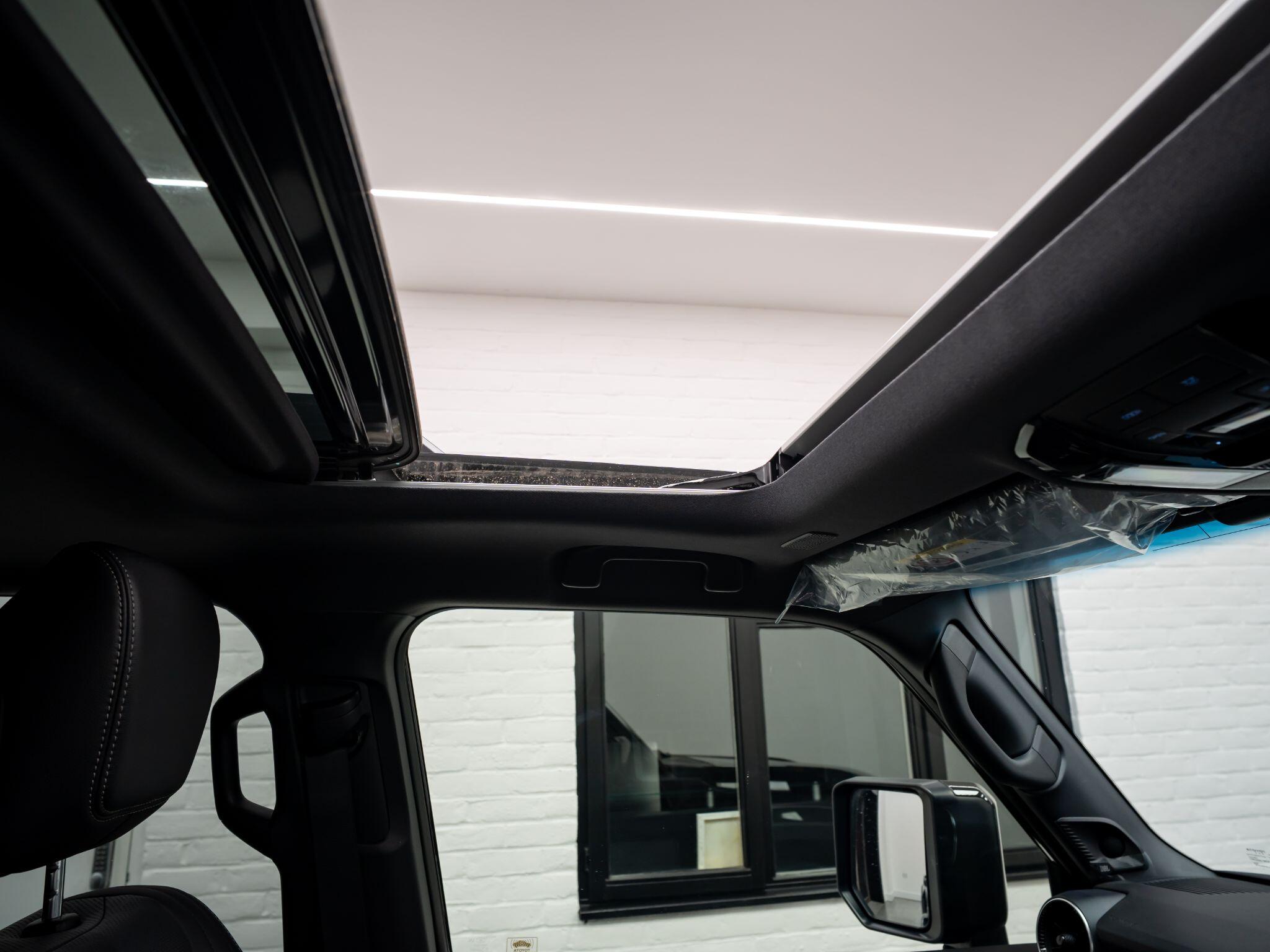 Toyota Land Cruiser view 48