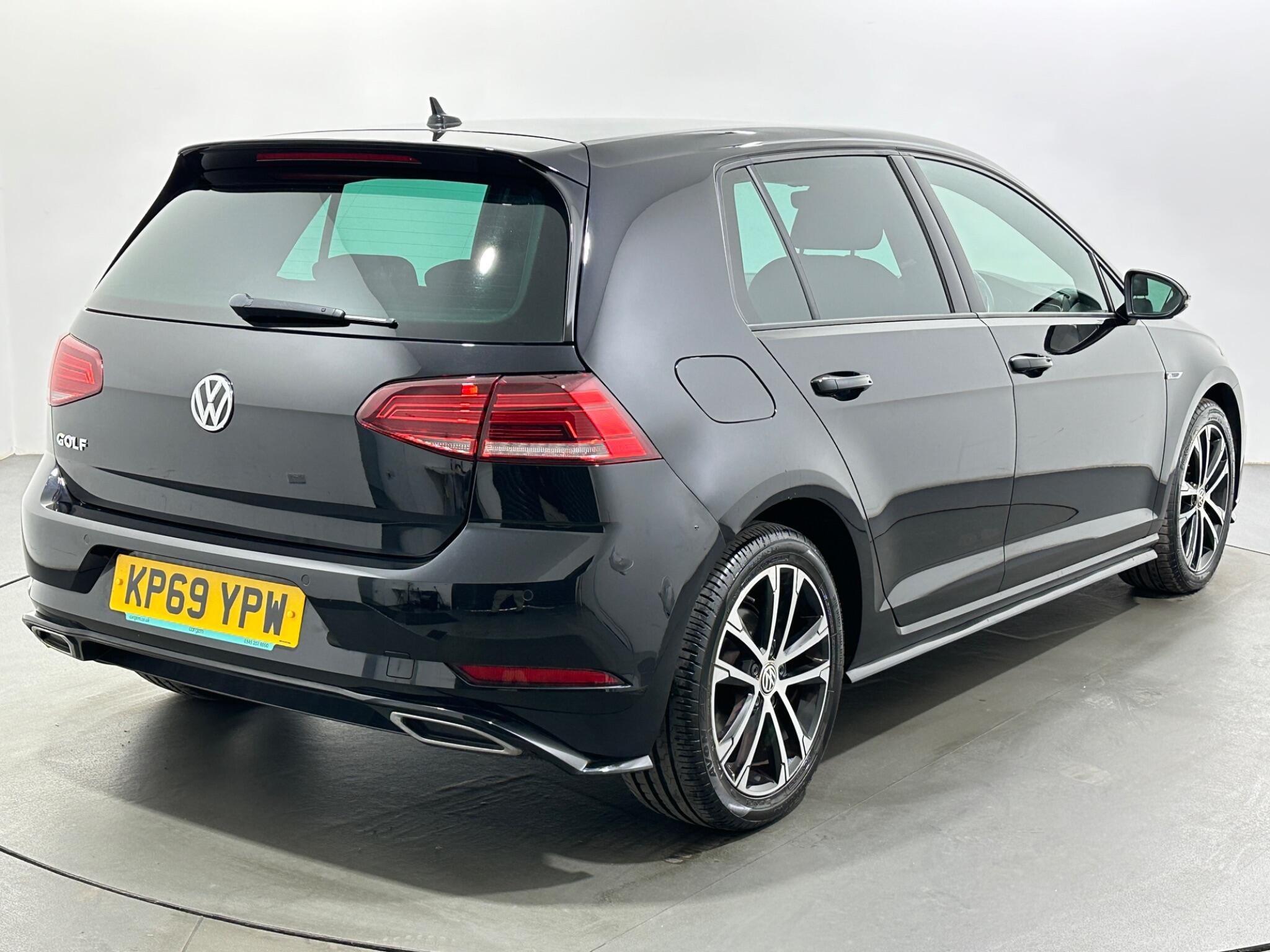 Volkswagen Golf view 8