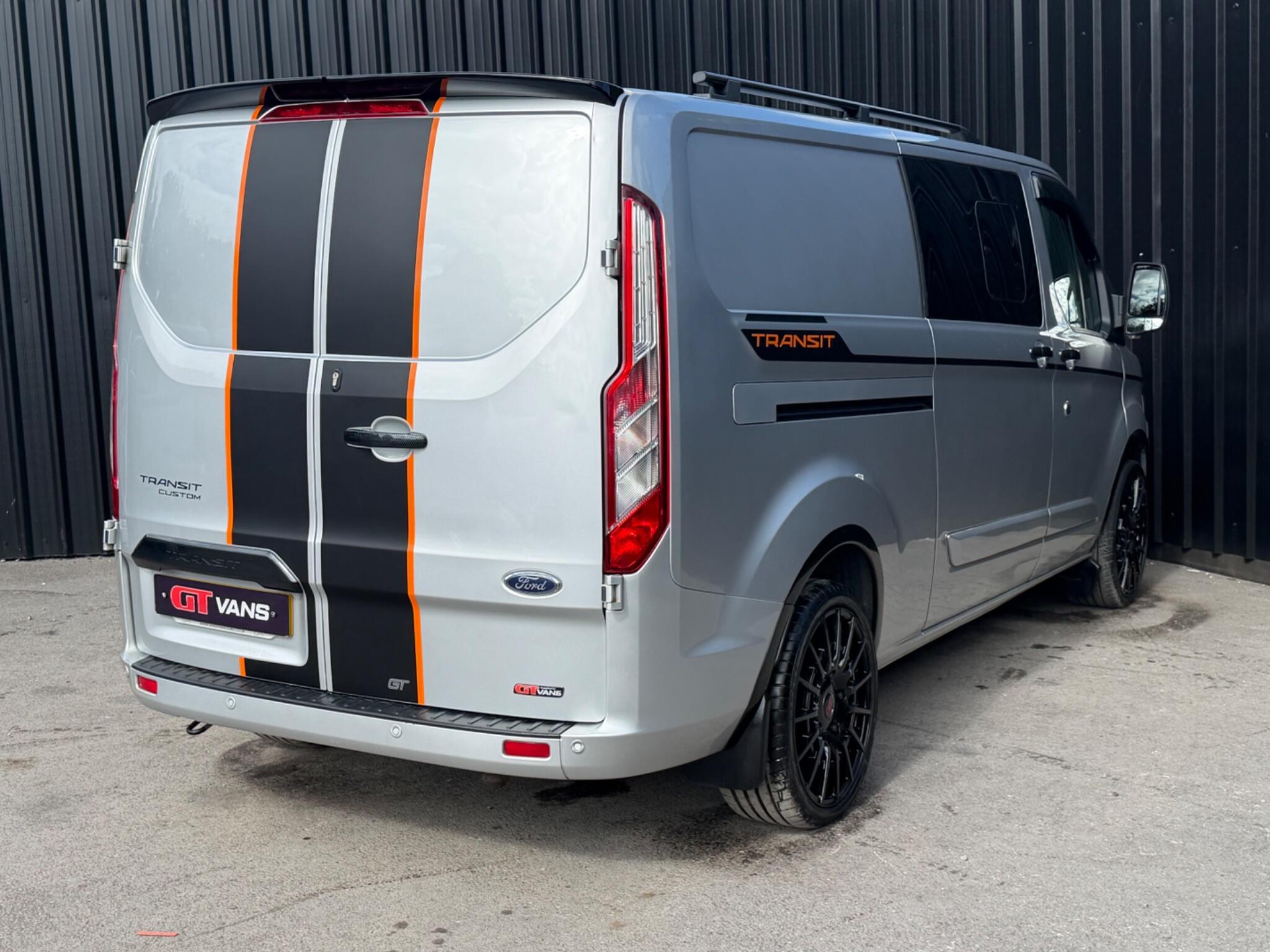 Ford Transit Custom view 4
