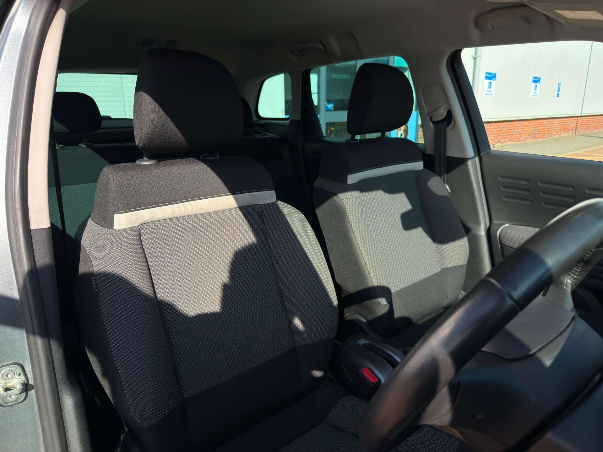 Citroen C3 Aircross view 13