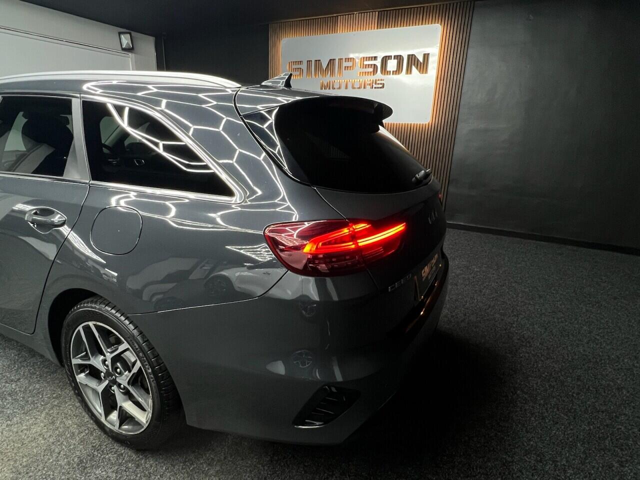 Kia Ceed view 8