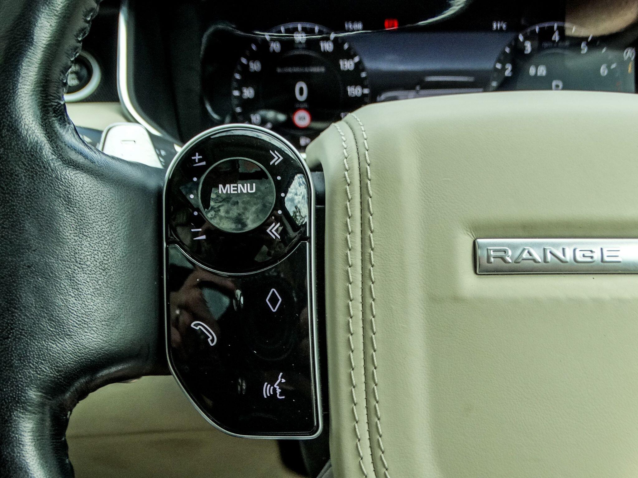 Land Rover Range Rover view 31
