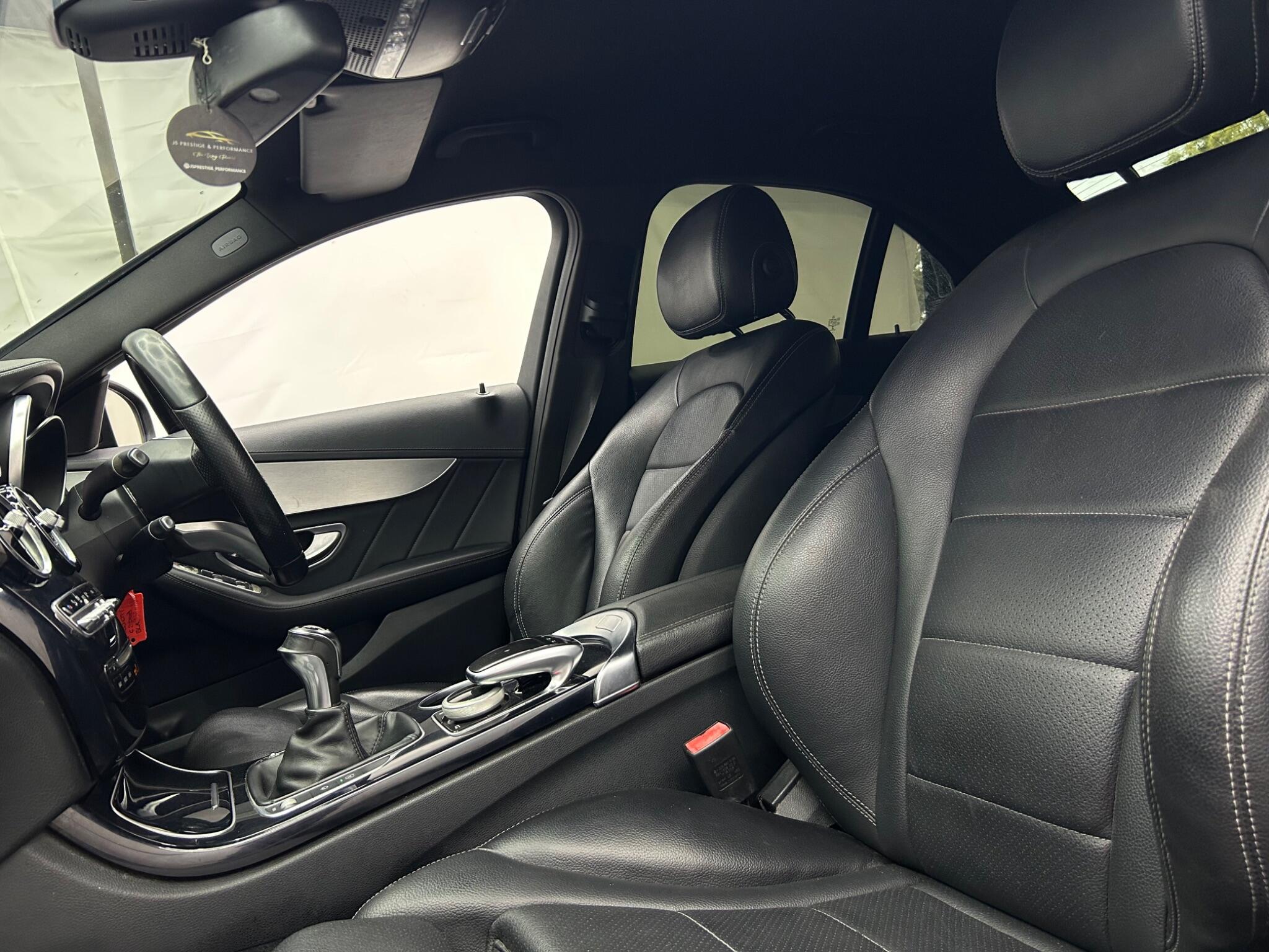Mercedes-Benz C Class view 49