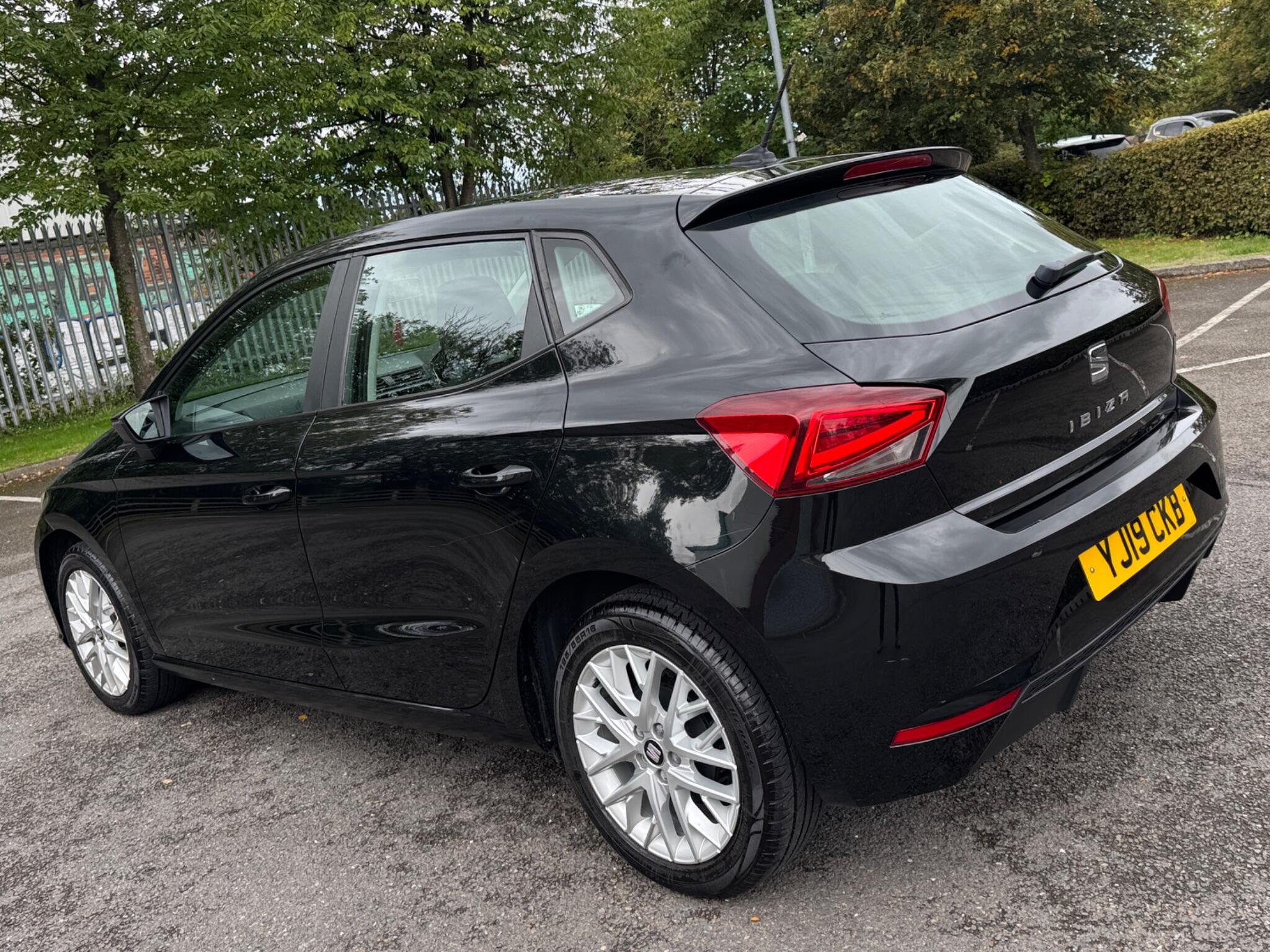 Seat Ibiza view 8