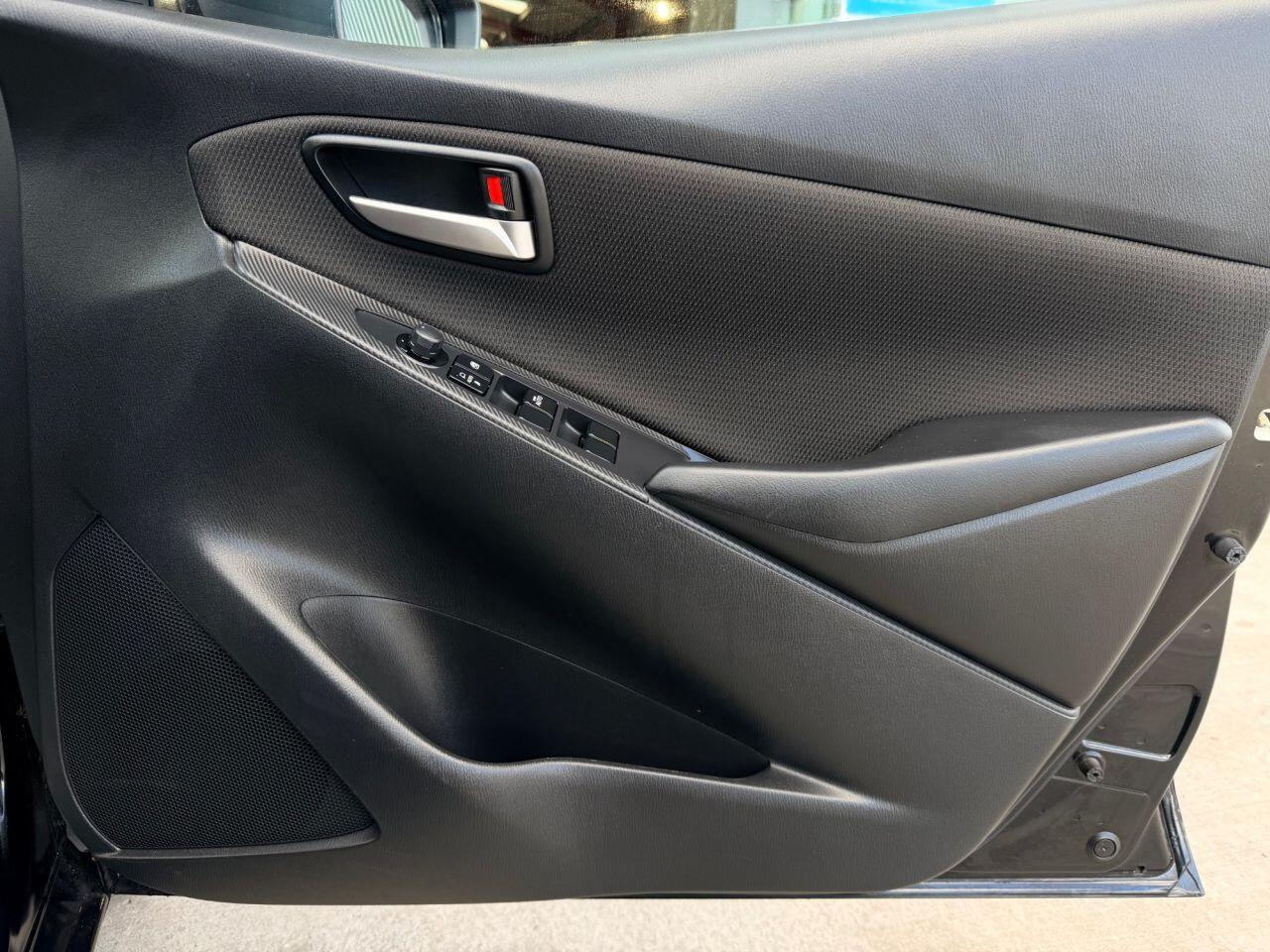 Mazda Skyactiv-G view 13