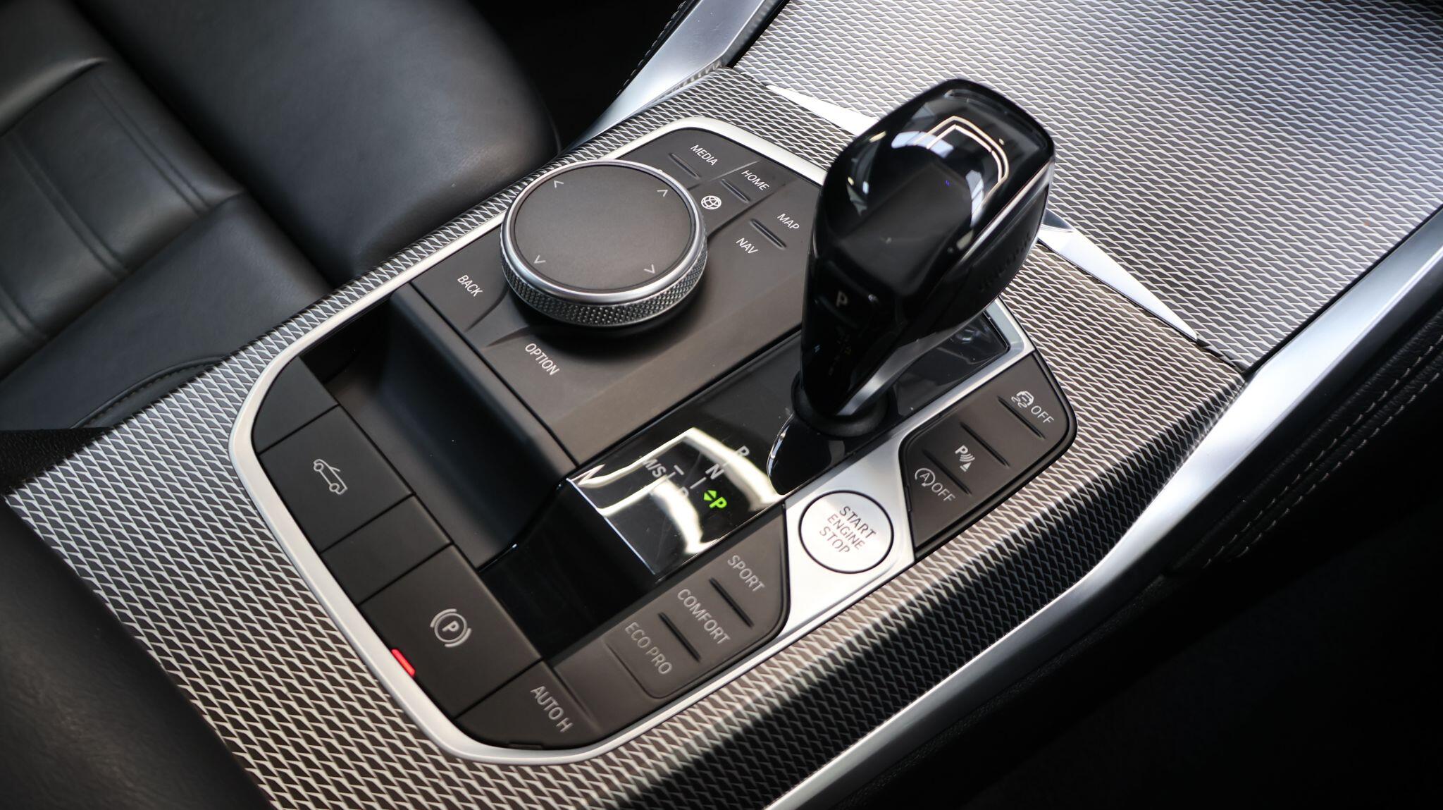 BMW 4 Series view 10