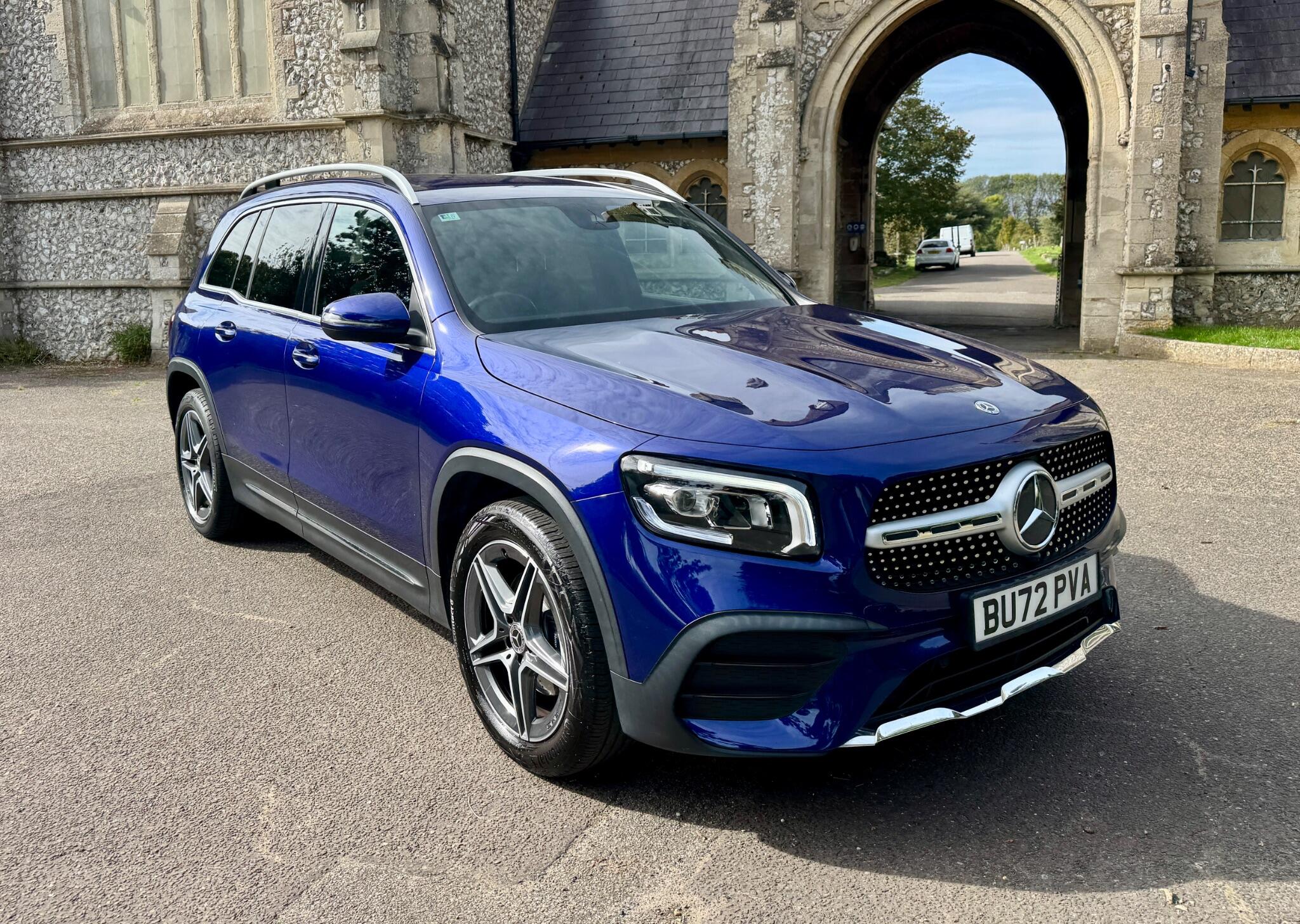 Mercedes-Benz GLB view 8