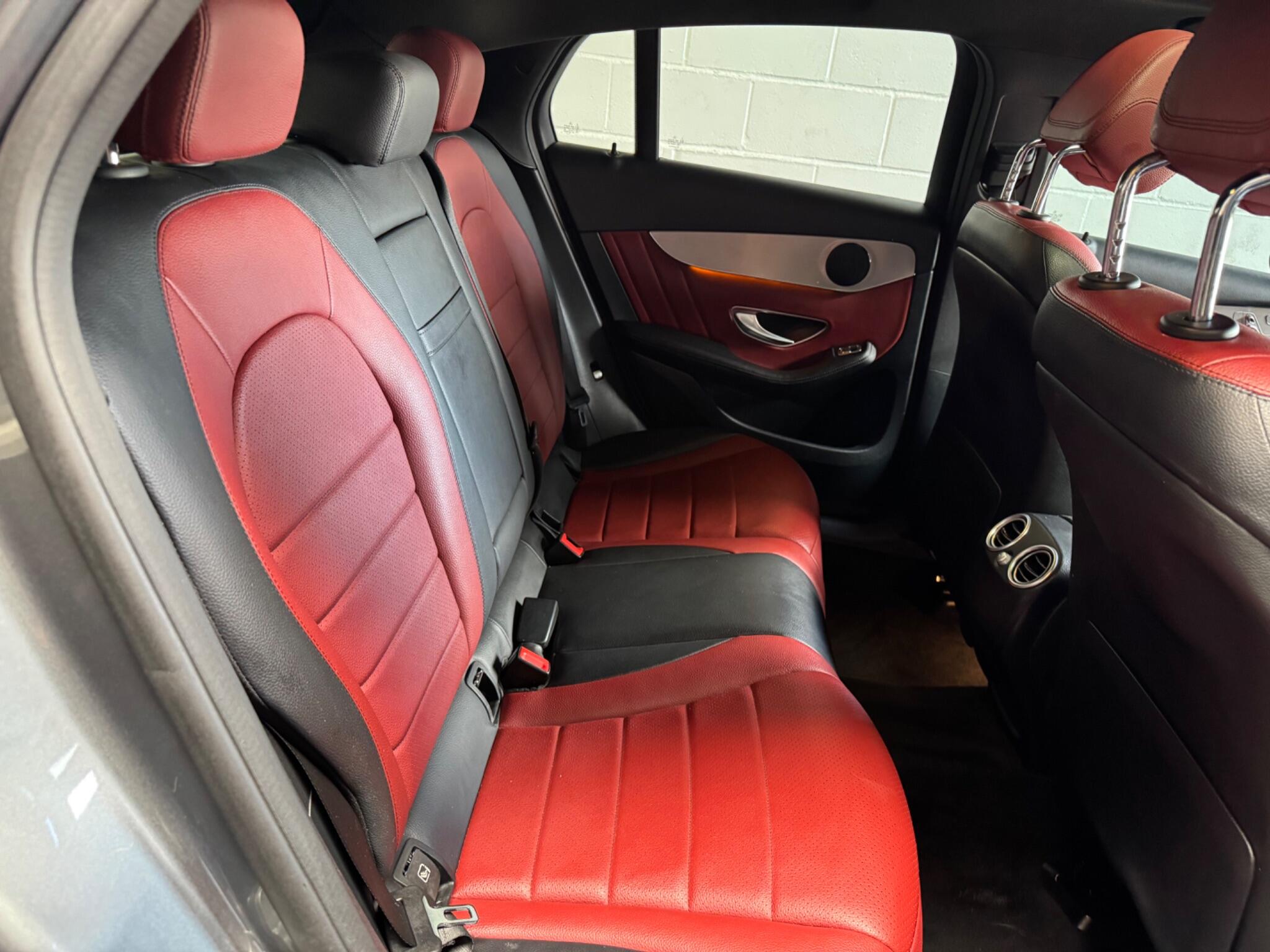 Mercedes-Benz GLC view 15