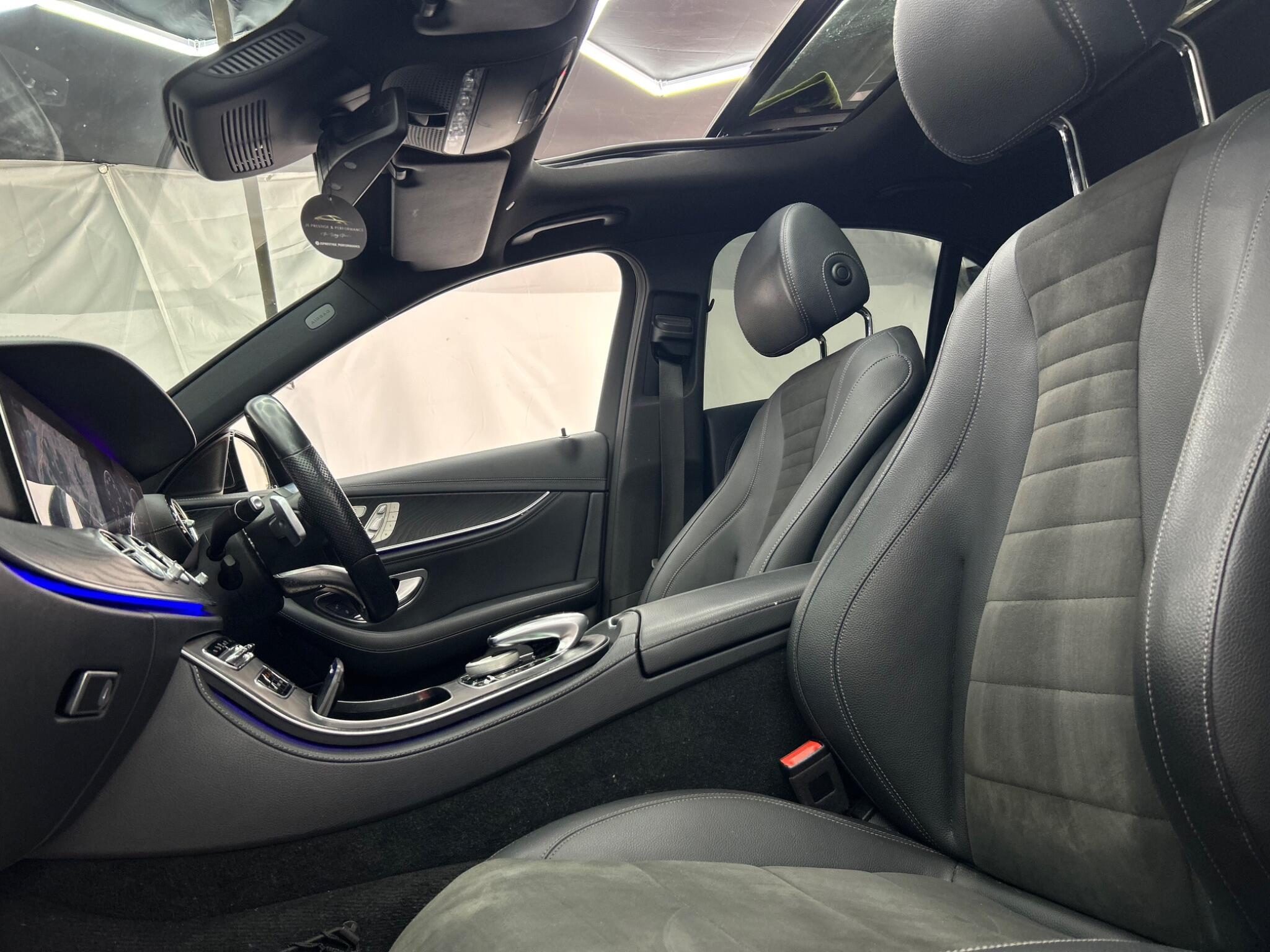 Mercedes-Benz E Class view 53