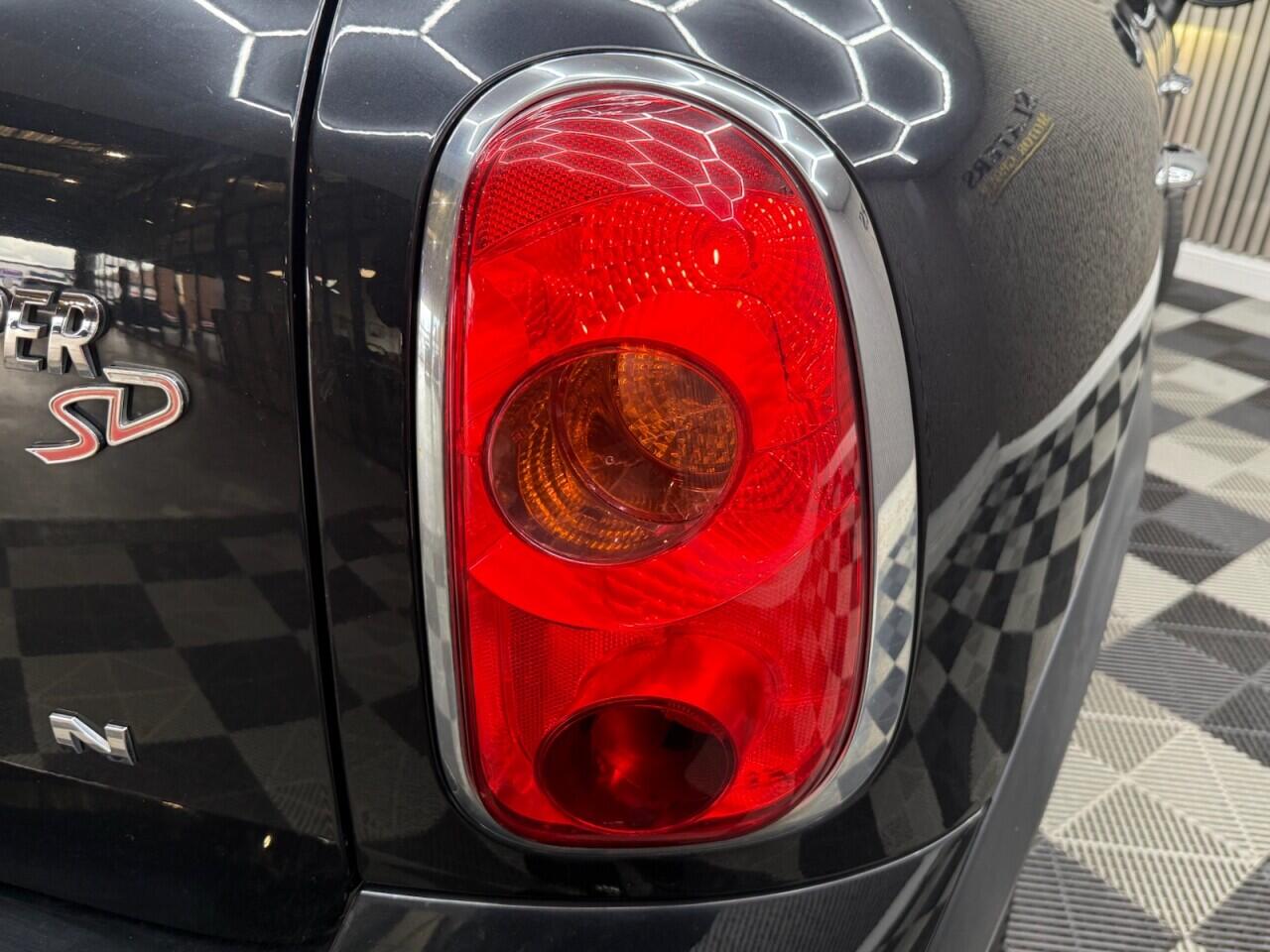 Mini Countryman view 31