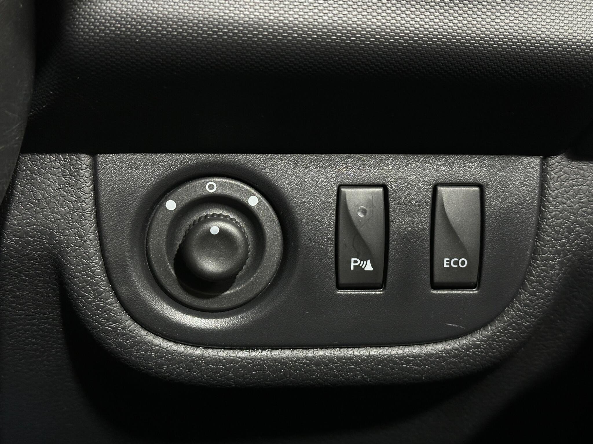 Dacia Sandero Stepway view 18