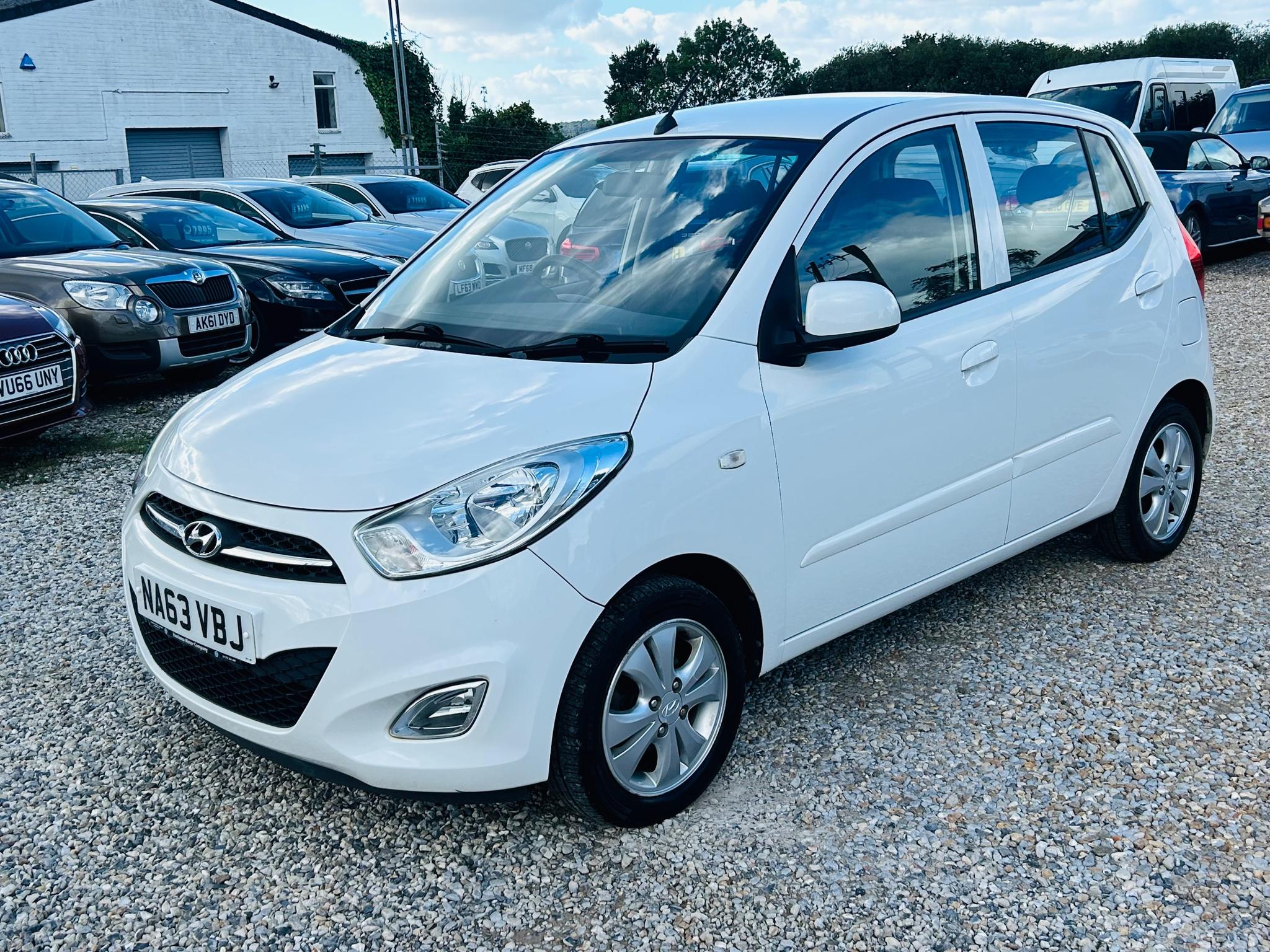 Hyundai i10 view 5