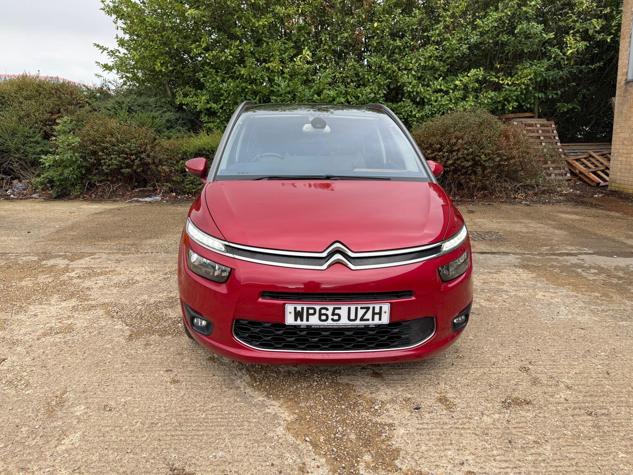 Citroen Grand C4 Picasso view 2