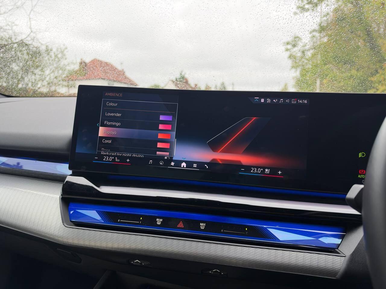 BMW i5 view 50