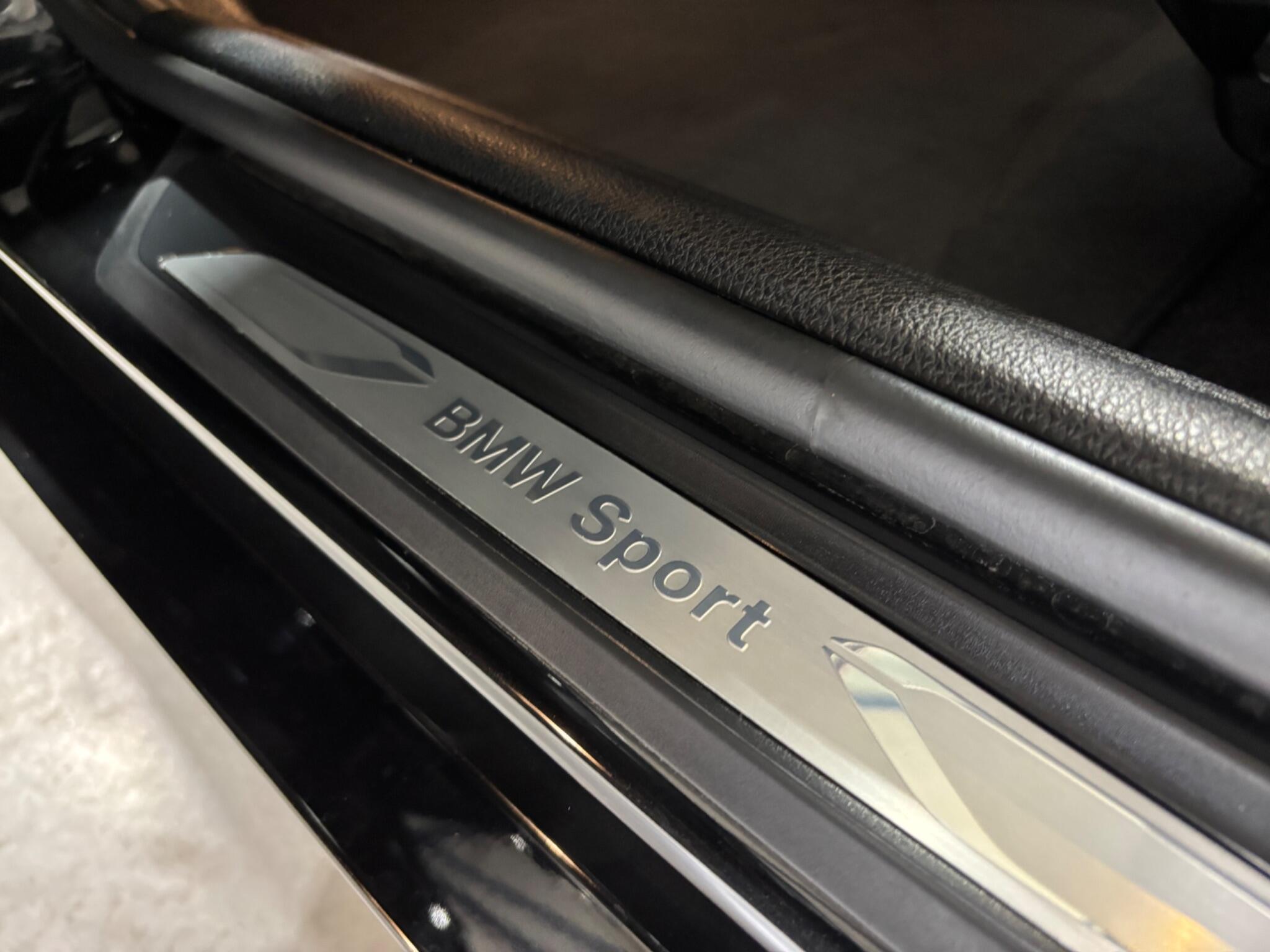 BMW 1 Series view 24