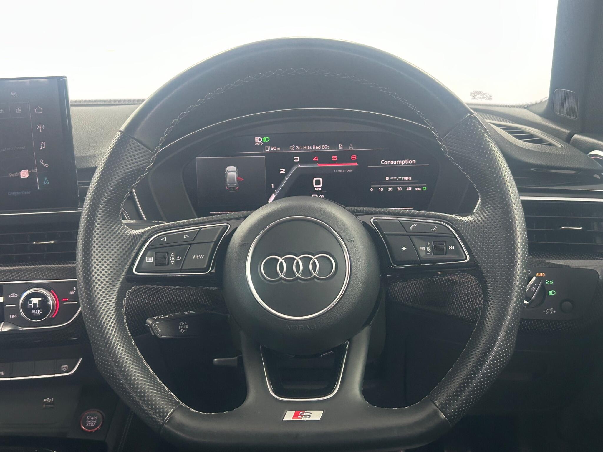 Audi S4 view 30