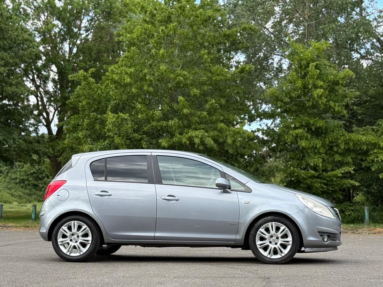 Vauxhall Corsa view 12