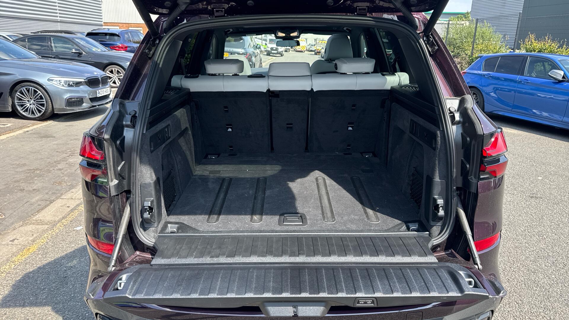 BMW X5 view 47