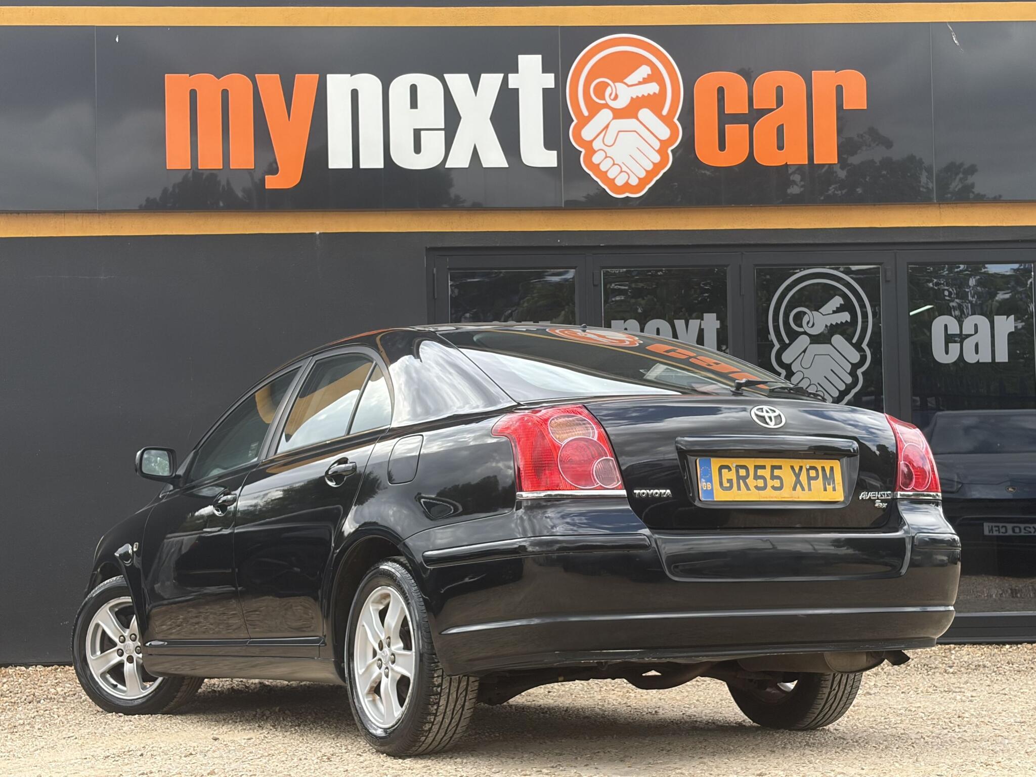 Toyota Avensis view 5