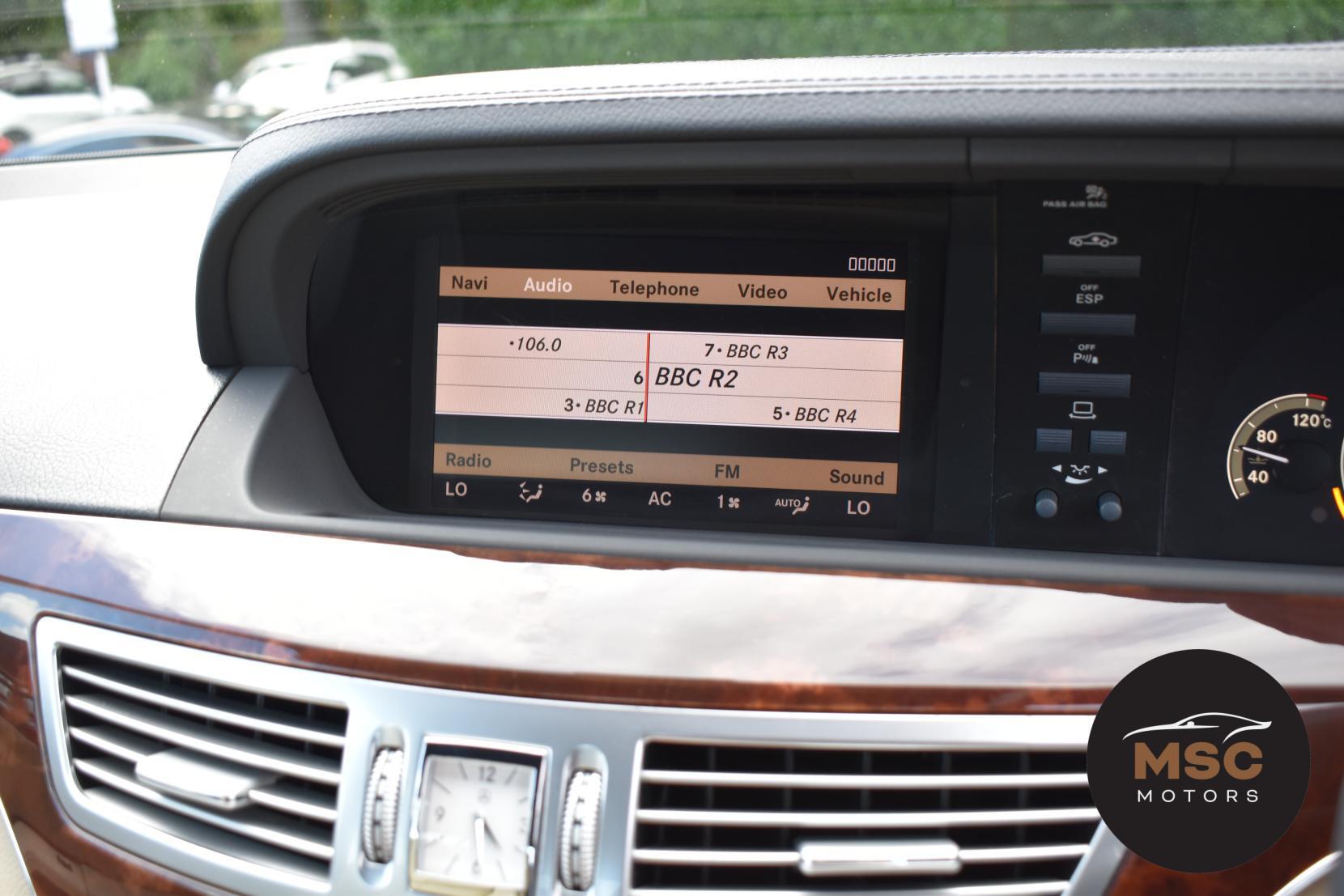 Mercedes-Benz S Class view 43
