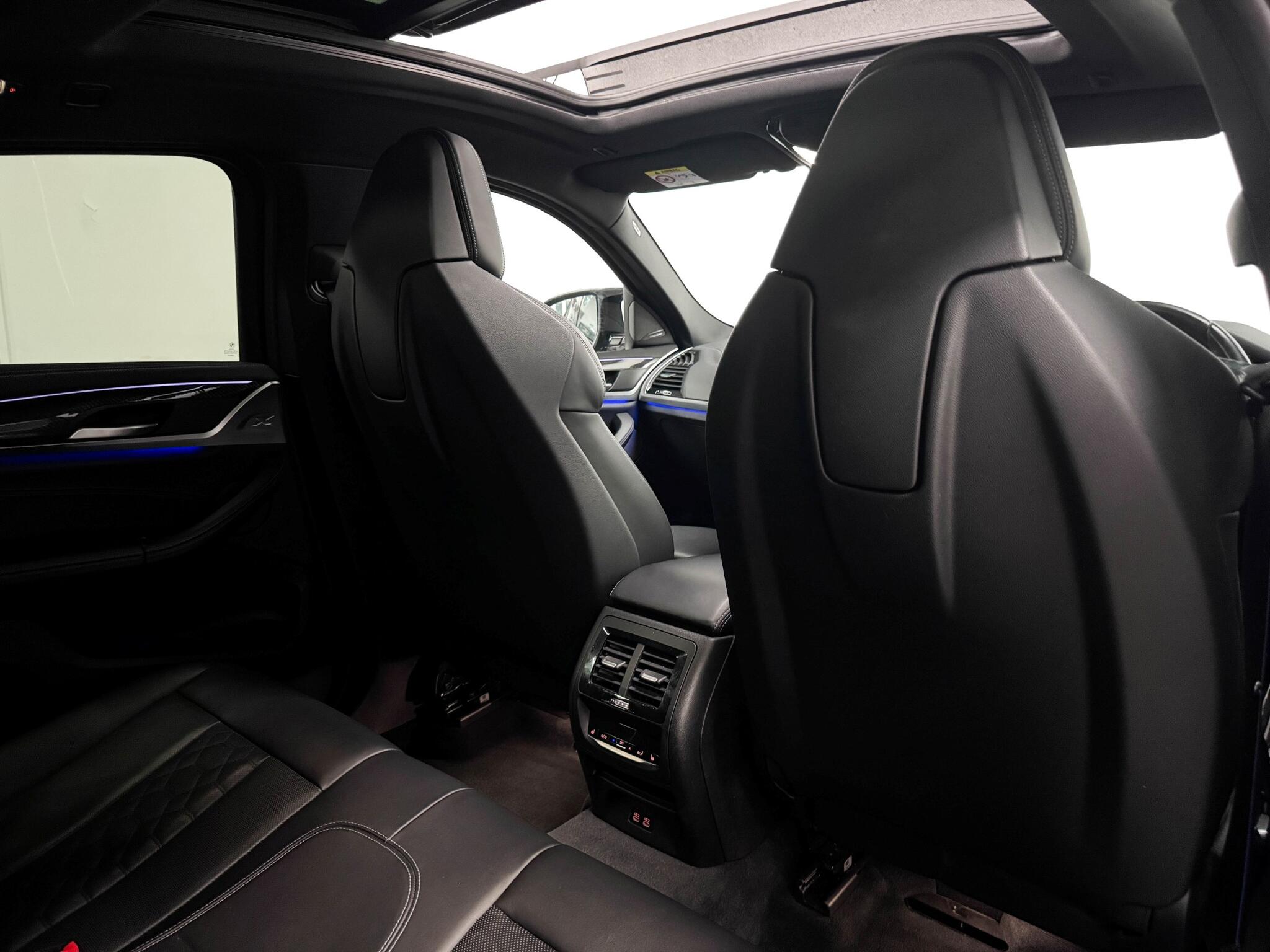 BMW X4 M view 23