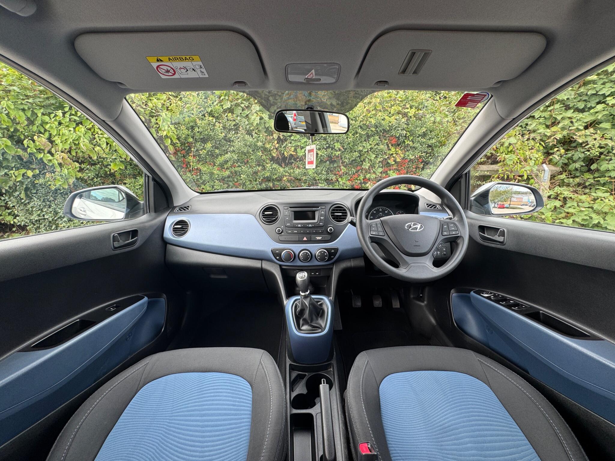 Hyundai I10 view 14