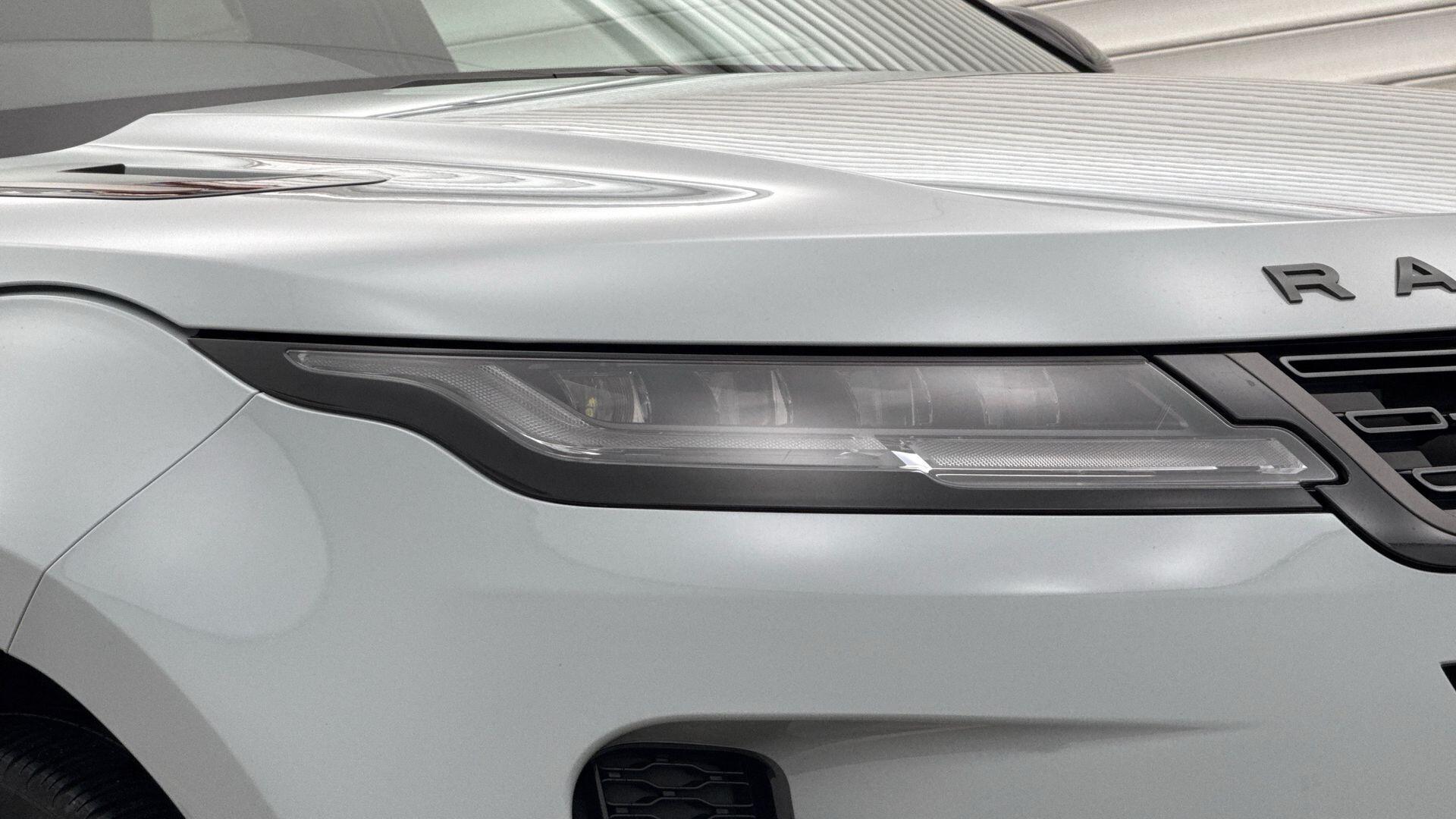 Land Rover Range Rover Evoque view 17