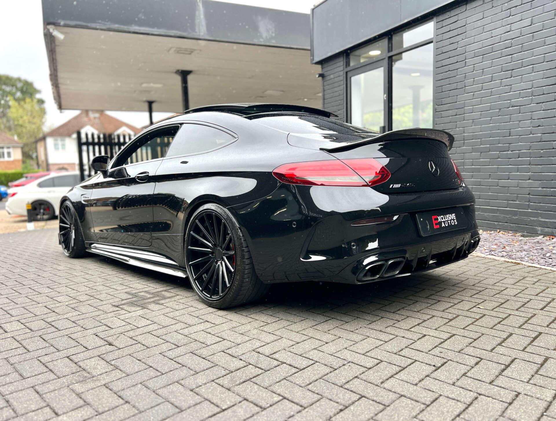 Mercedes-Benz C Class view 13
